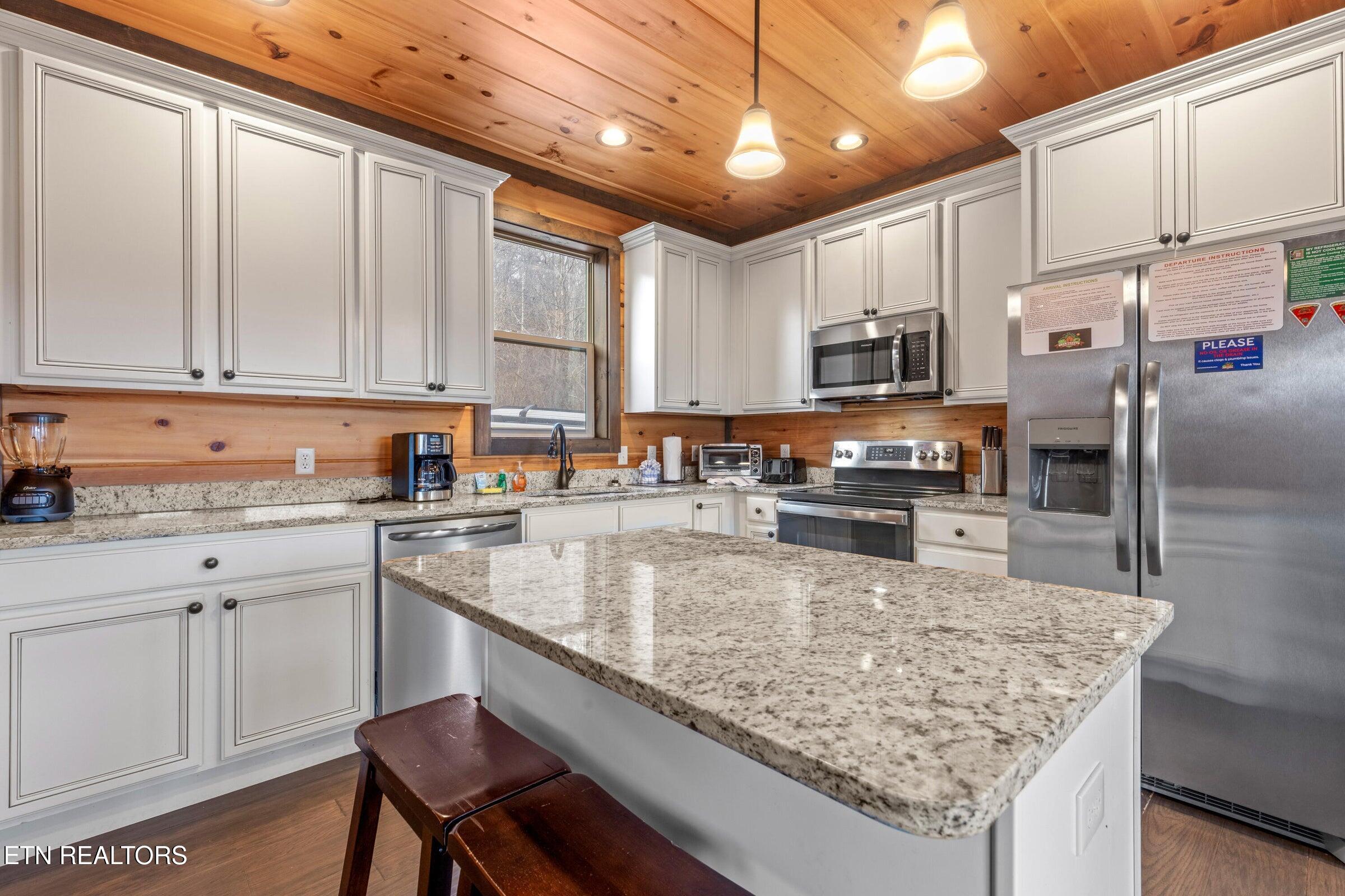 4608 Dreamland Way Sevierville TN 37876