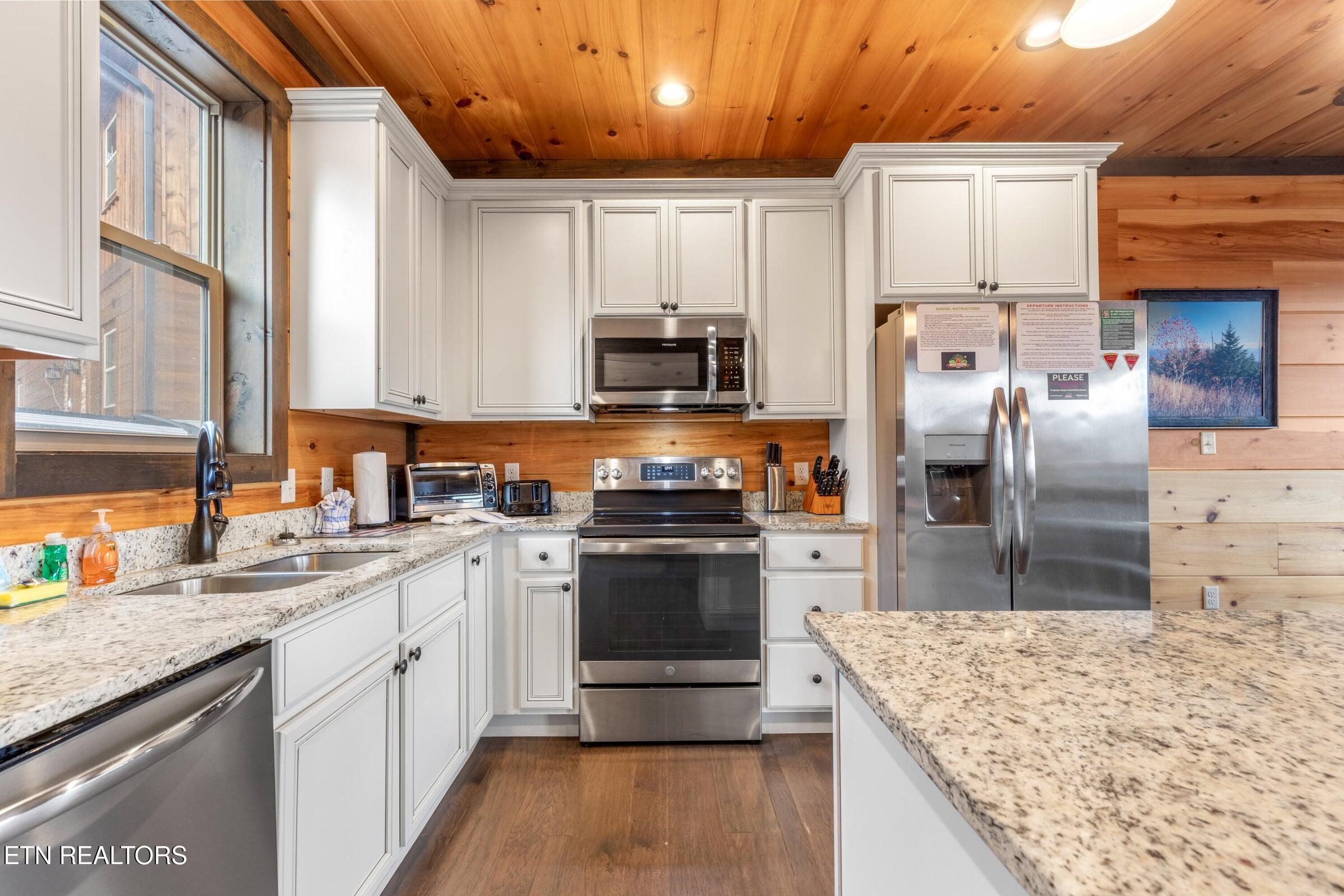 4608 Dreamland Way Sevierville TN 37876