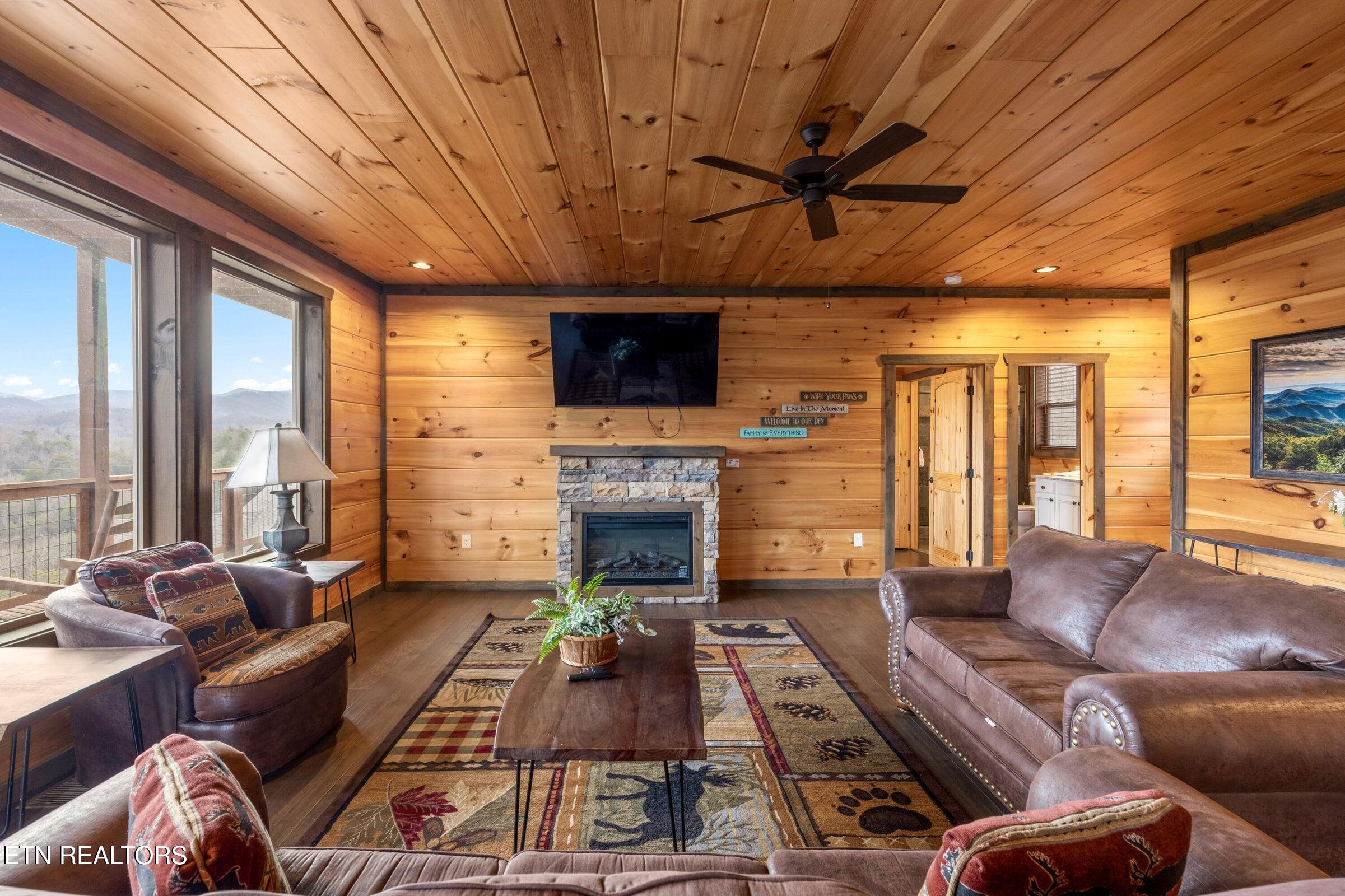 4608 Dreamland Way Sevierville TN 37876