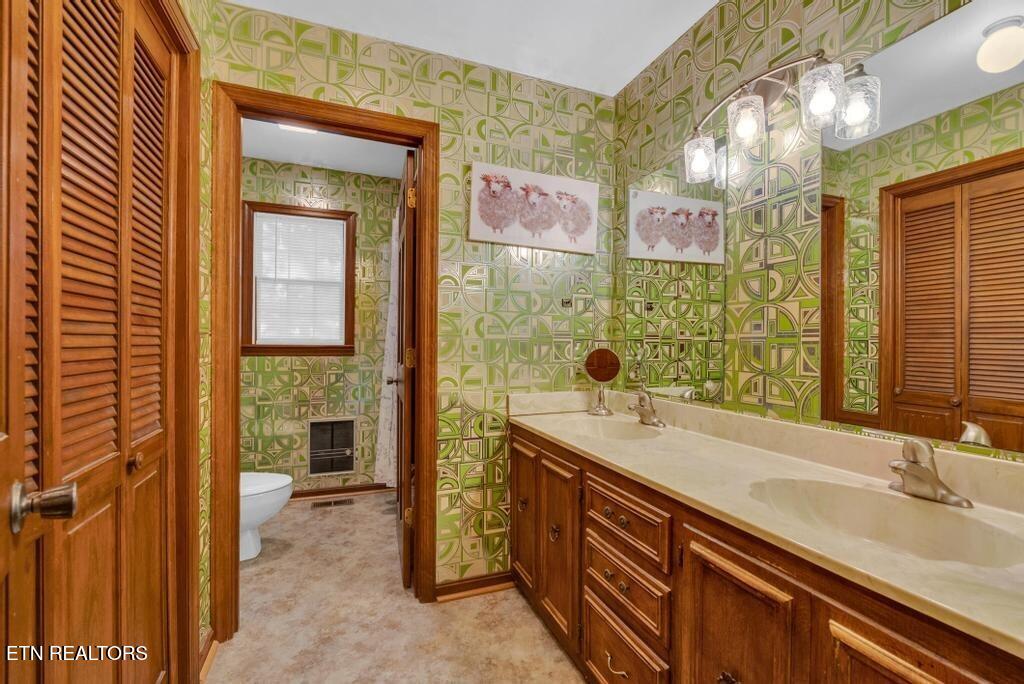 1992 Locke Bend Road Mcminnville TN 37110