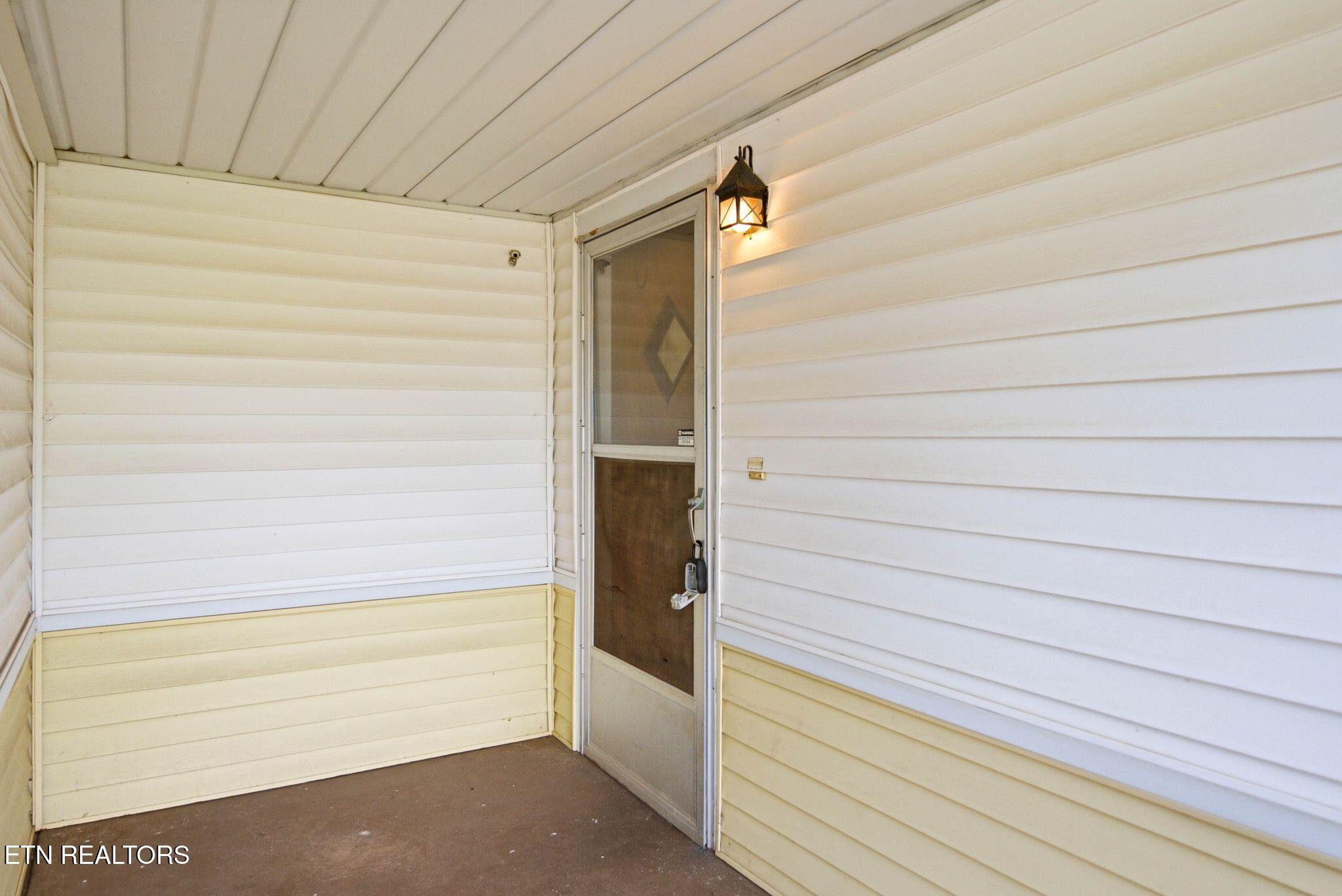4308 NW Roaming Road Knoxville TN 37912
