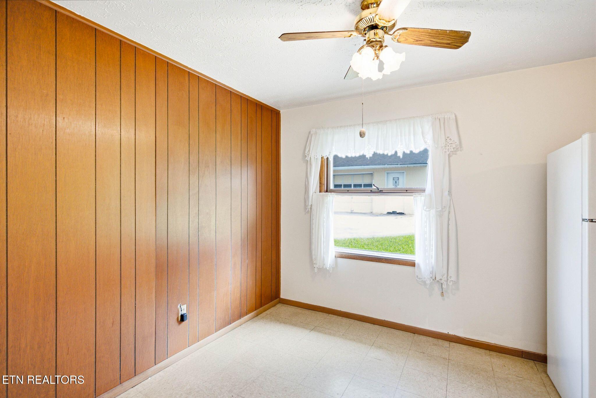 4308 NW Roaming Road Knoxville TN 37912