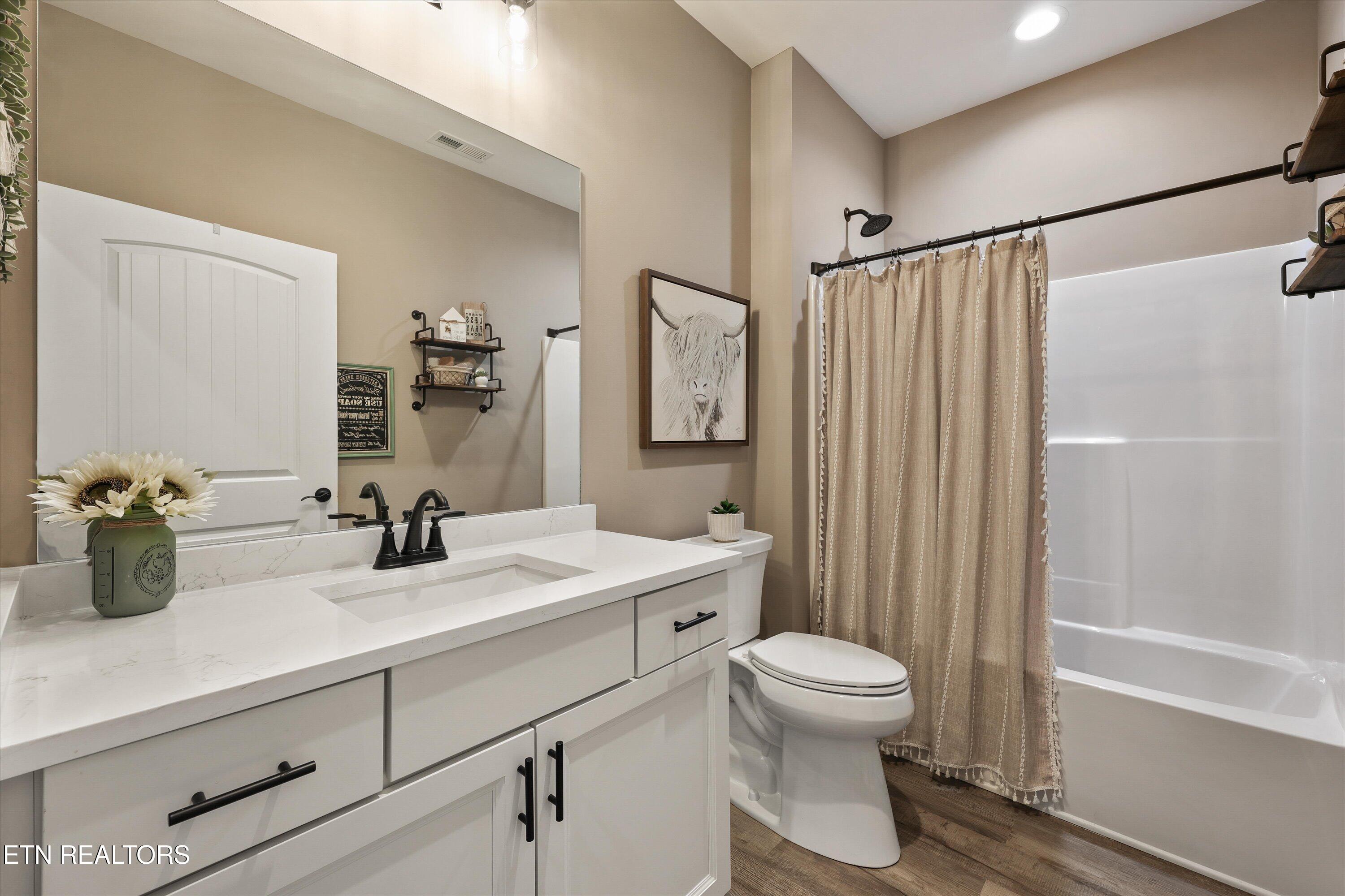 183 Van Gilder Way Seymour TN 37865