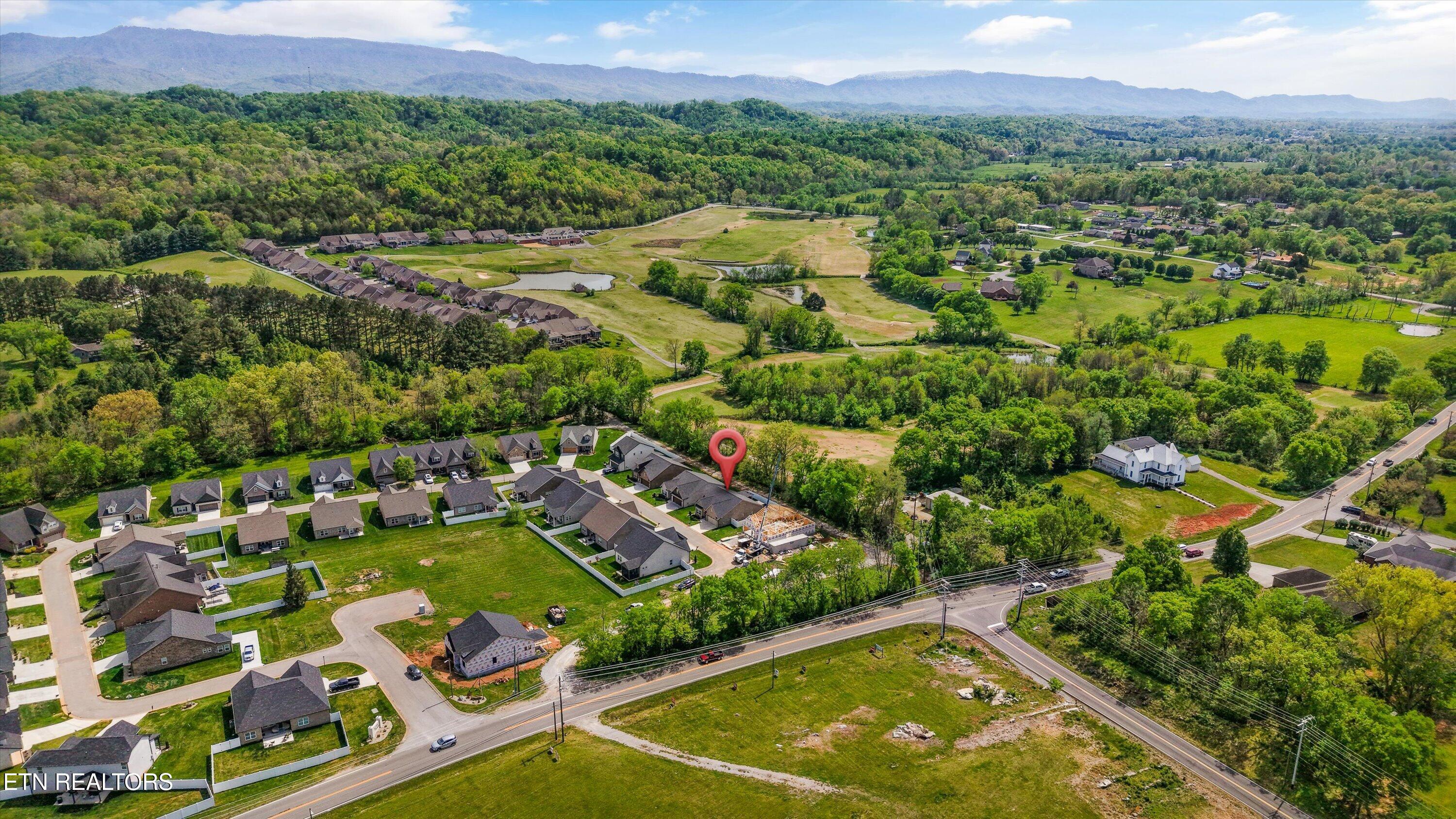 183 Van Gilder Way Seymour TN 37865