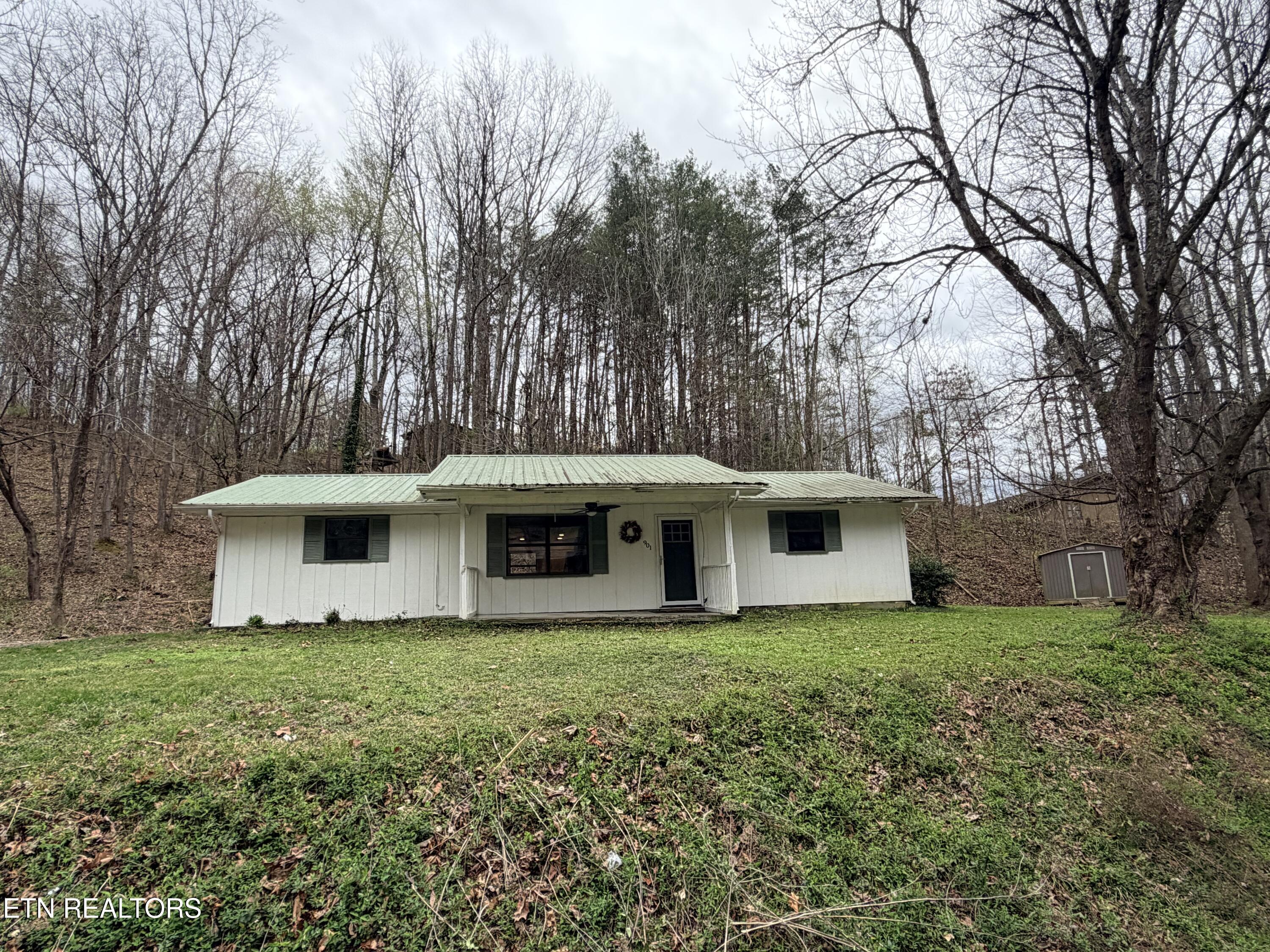 901 Beverly Hills Drive Sevierville TN 37862