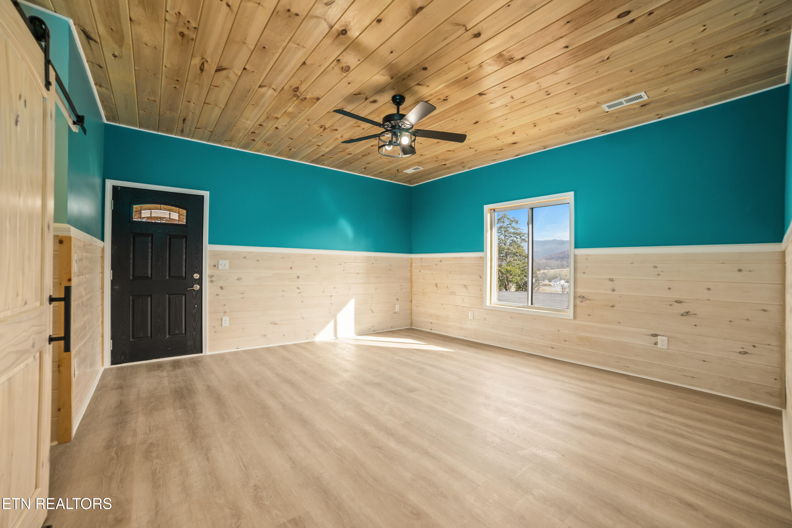 3101 Amanda View Way Sevierville TN 37876
