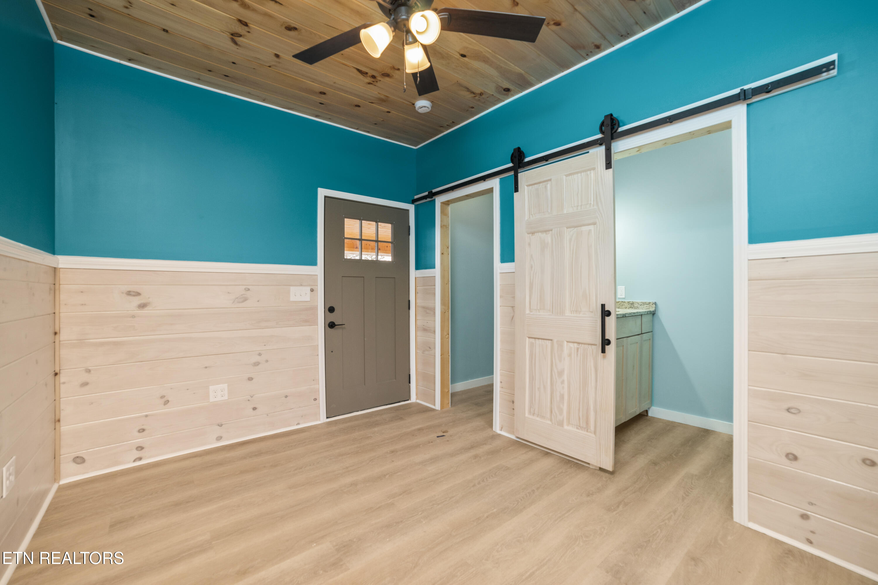 3101 Amanda View Way Sevierville TN 37876
