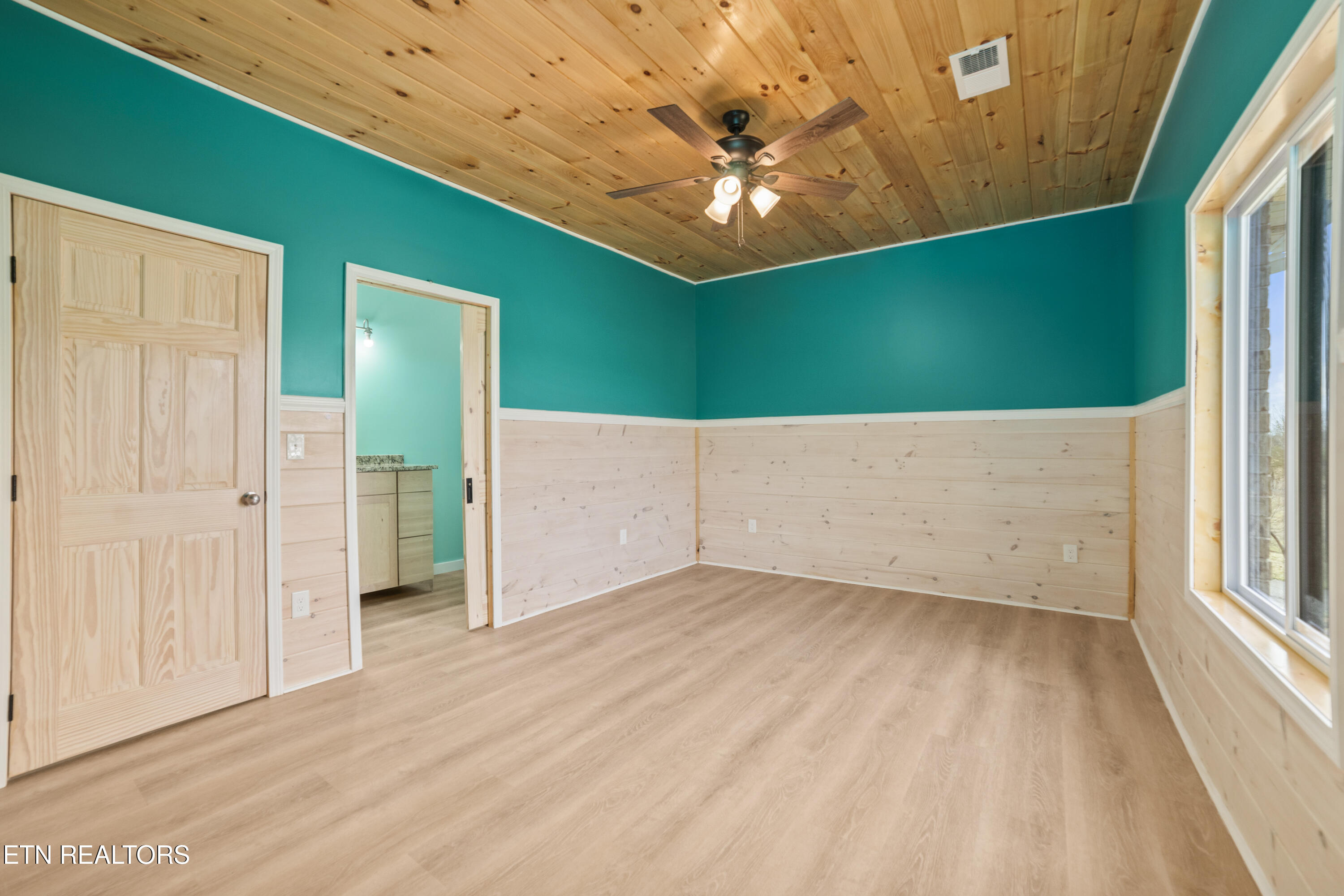 3101 Amanda View Way Sevierville TN 37876