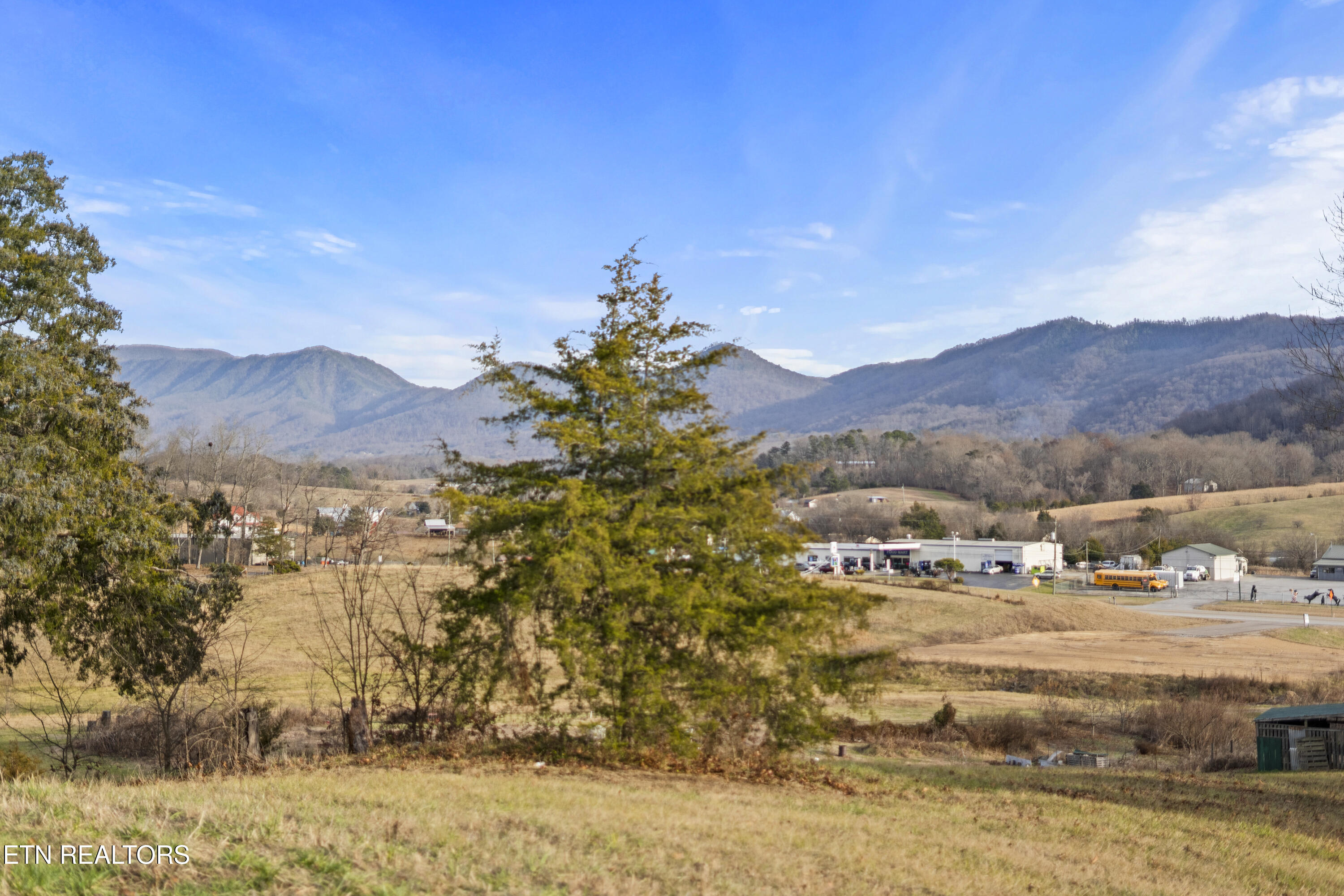 3101 Amanda View Way Sevierville TN 37876