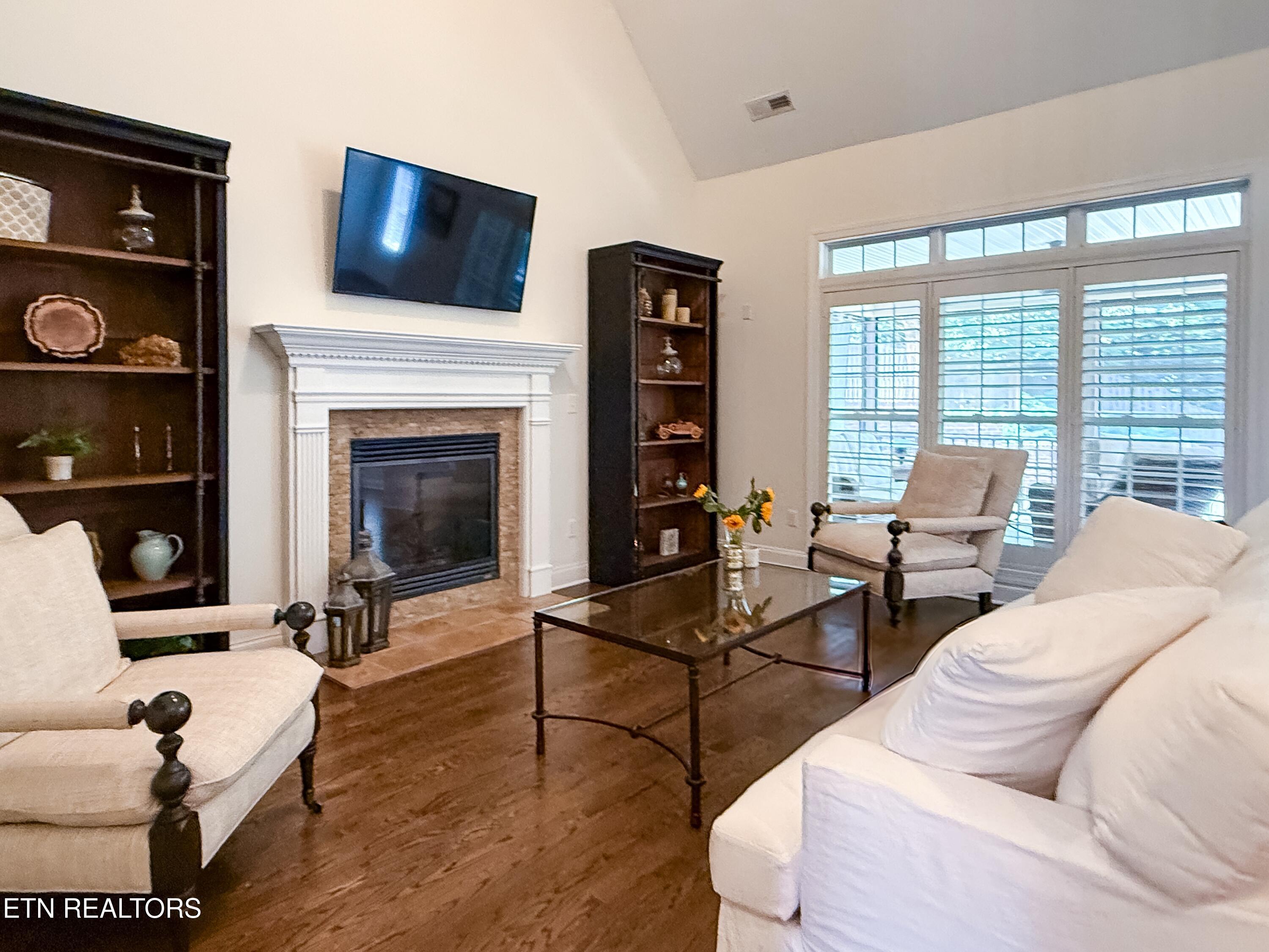 7016 Shady Knoll Lane Knoxville TN 37919