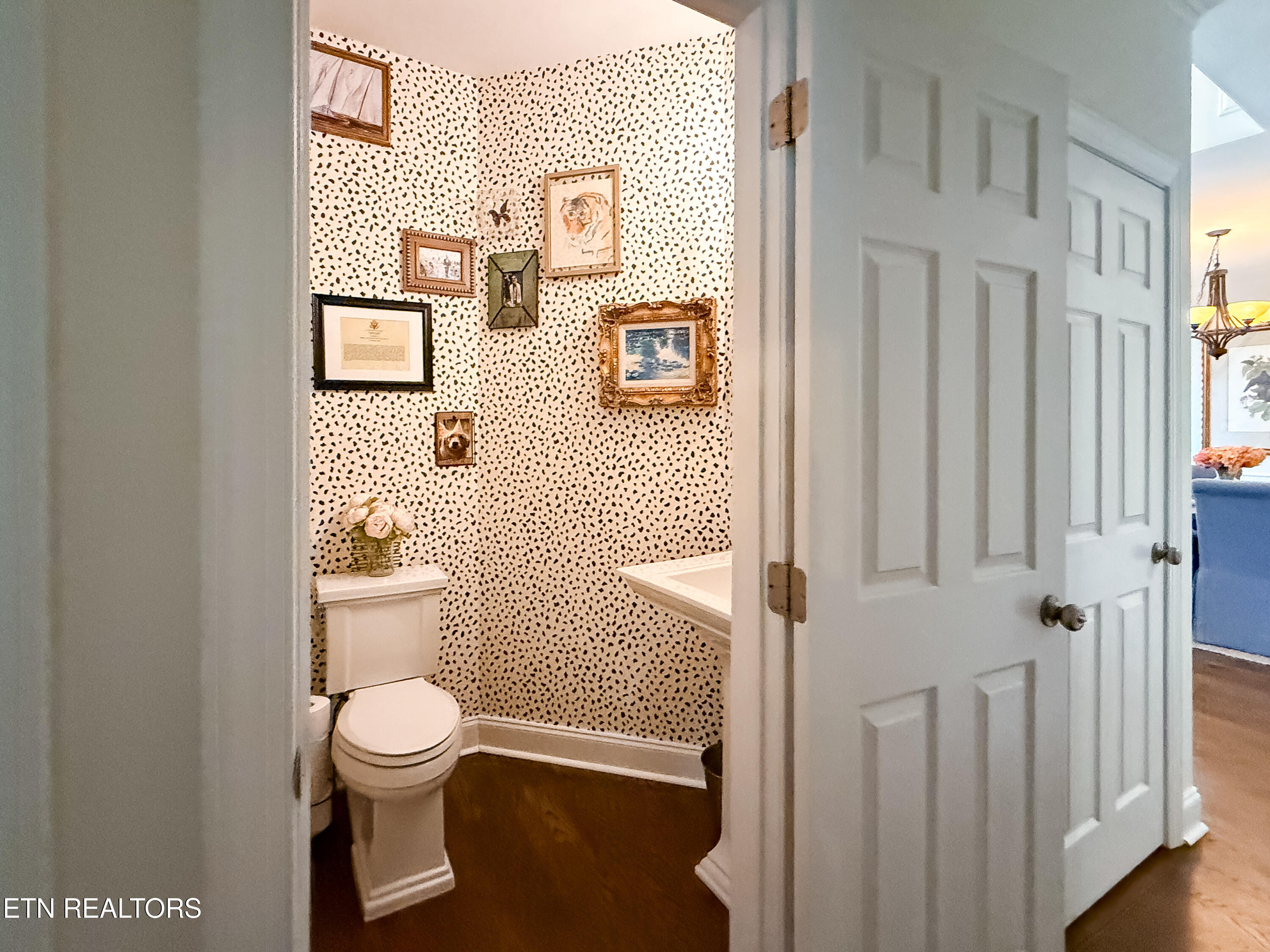 7016 Shady Knoll Lane Knoxville TN 37919