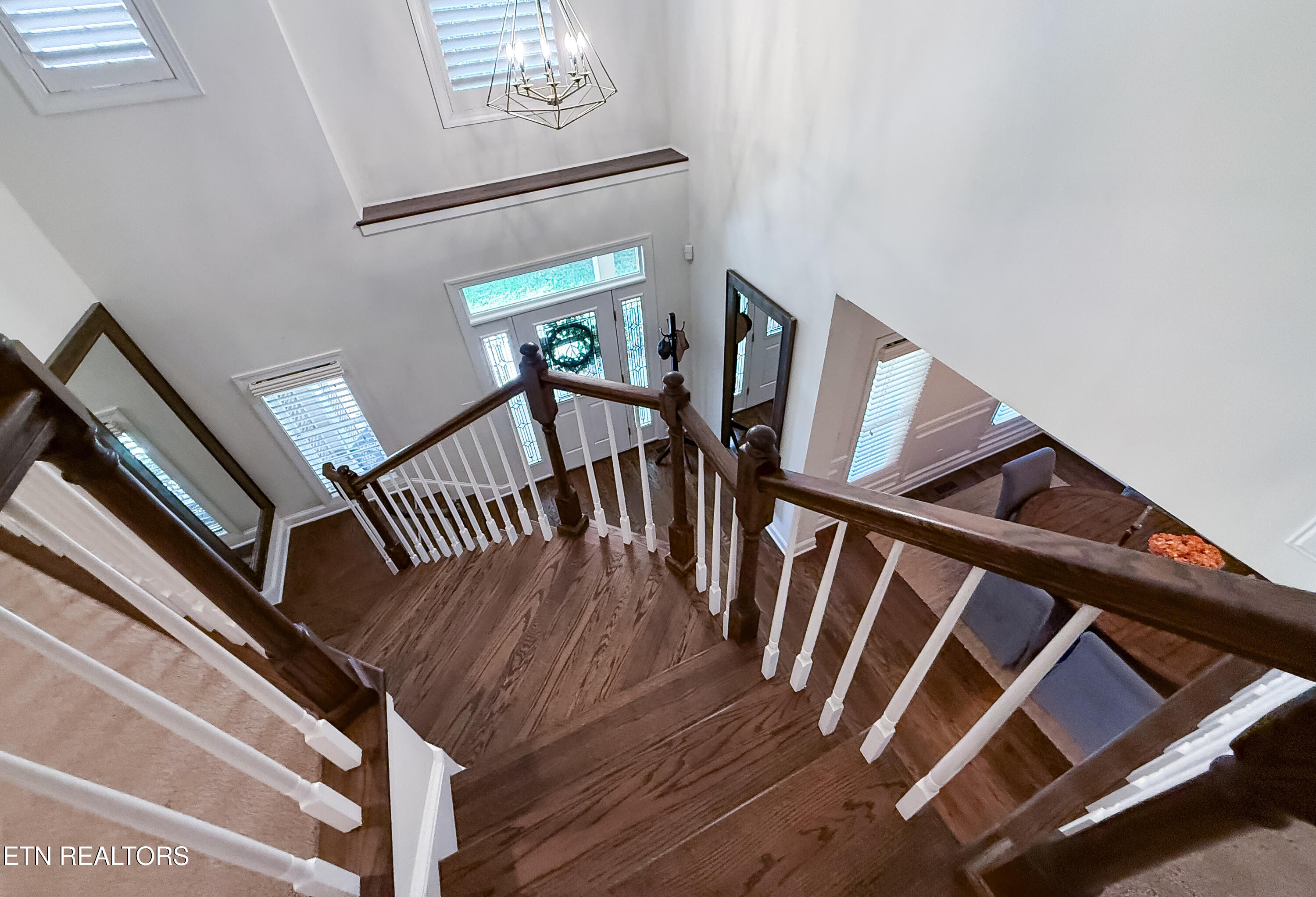 7016 Shady Knoll Lane Knoxville TN 37919