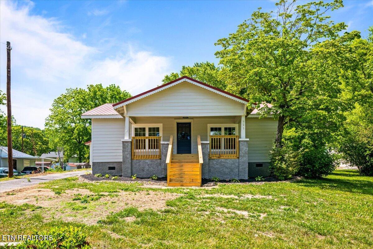 922 W Central Avenue Lafollette TN 37766