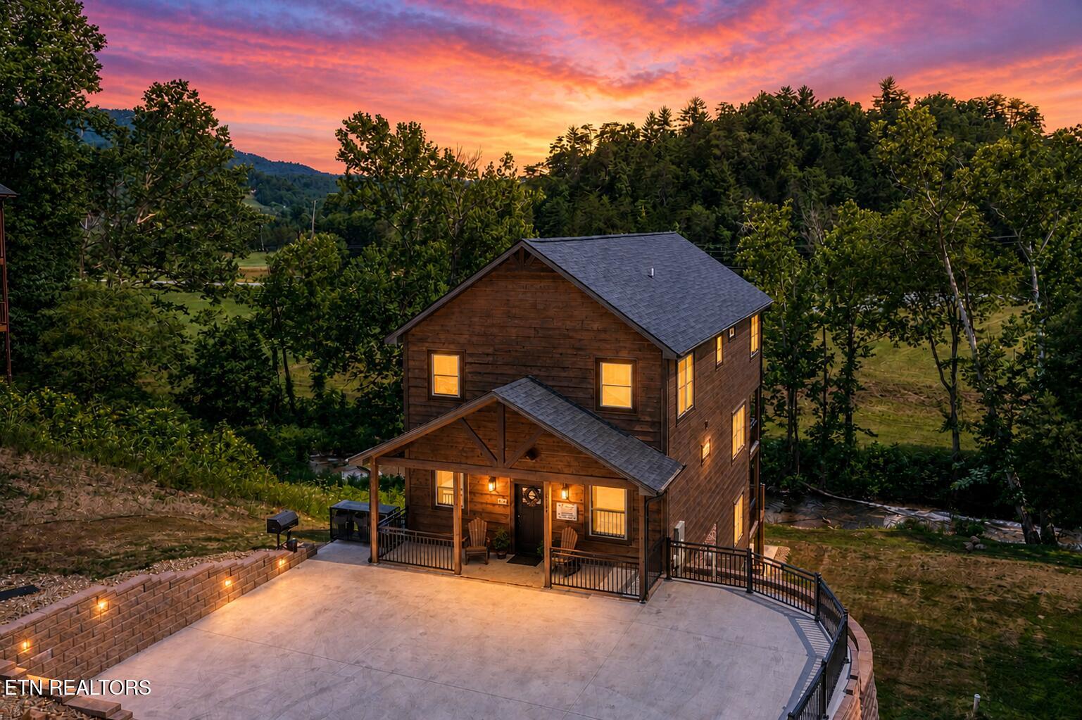 3140 Cherokee Valley Drive Sevierville TN 37862