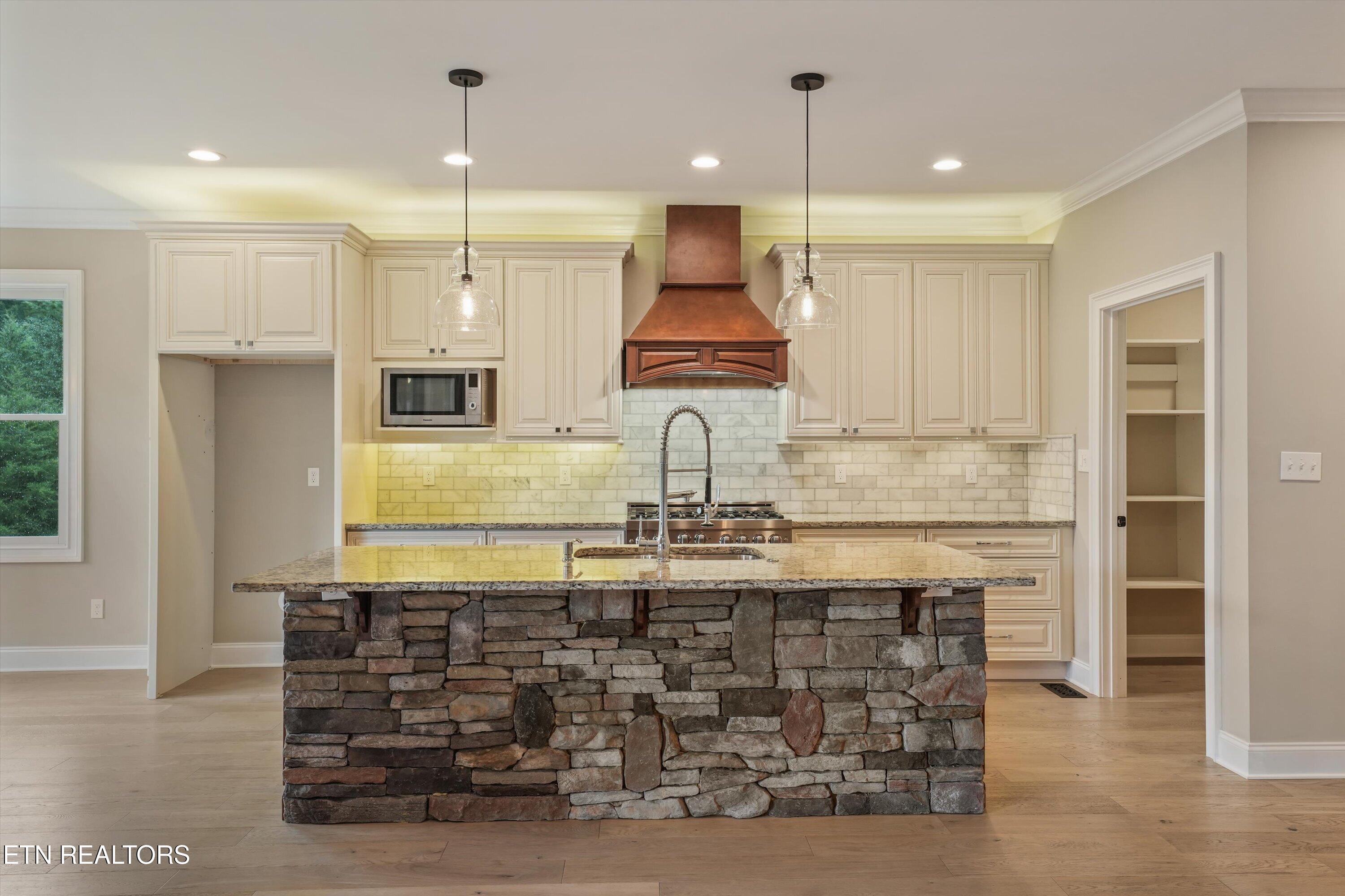1833 Rockford Lane Knoxville TN 37922