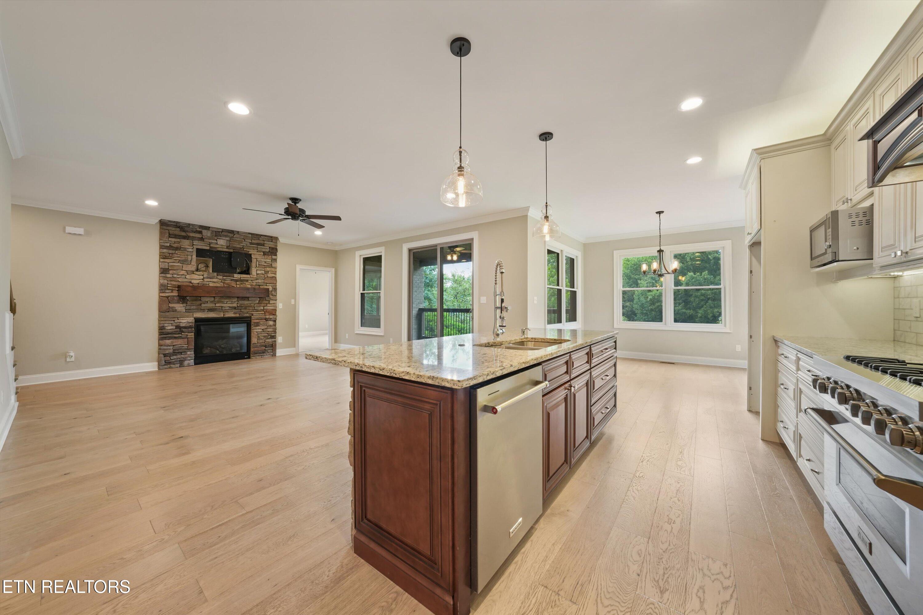 1833 Rockford Lane Knoxville TN 37922