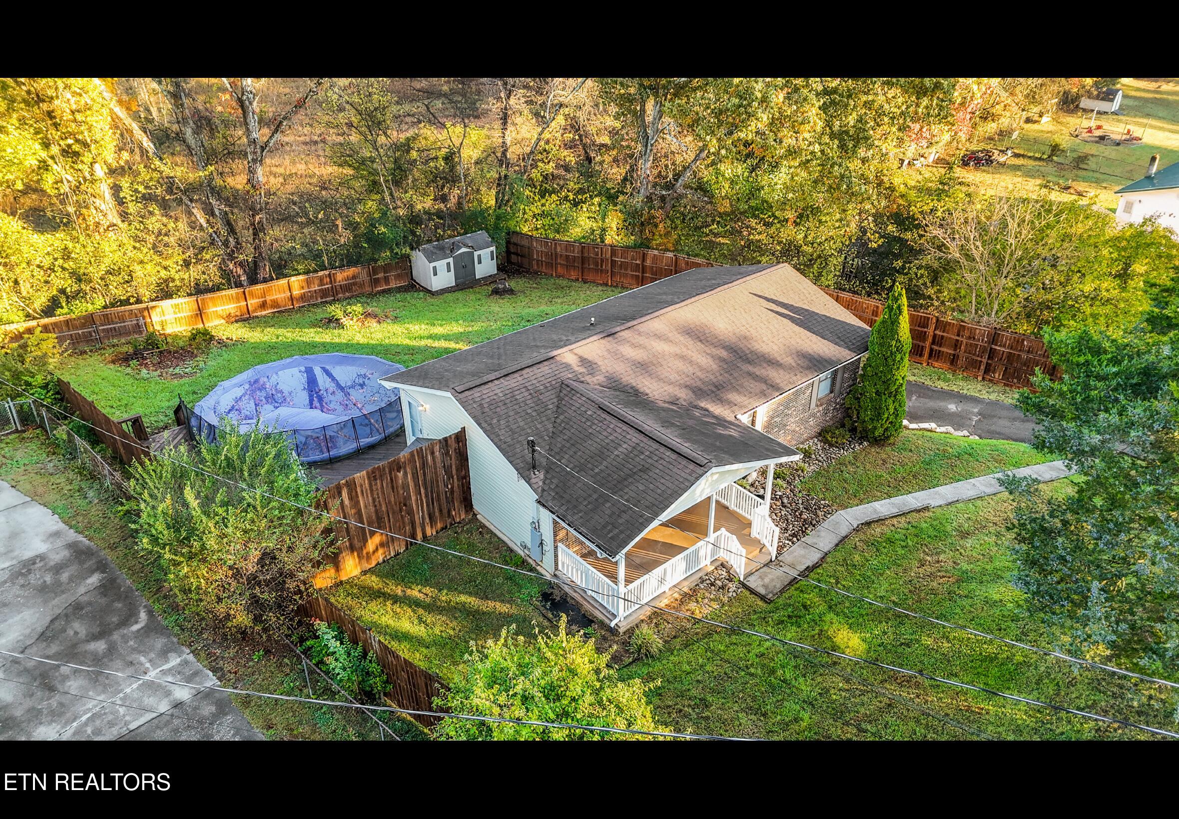 2658 Randall Road Strawberry Plains TN 37871