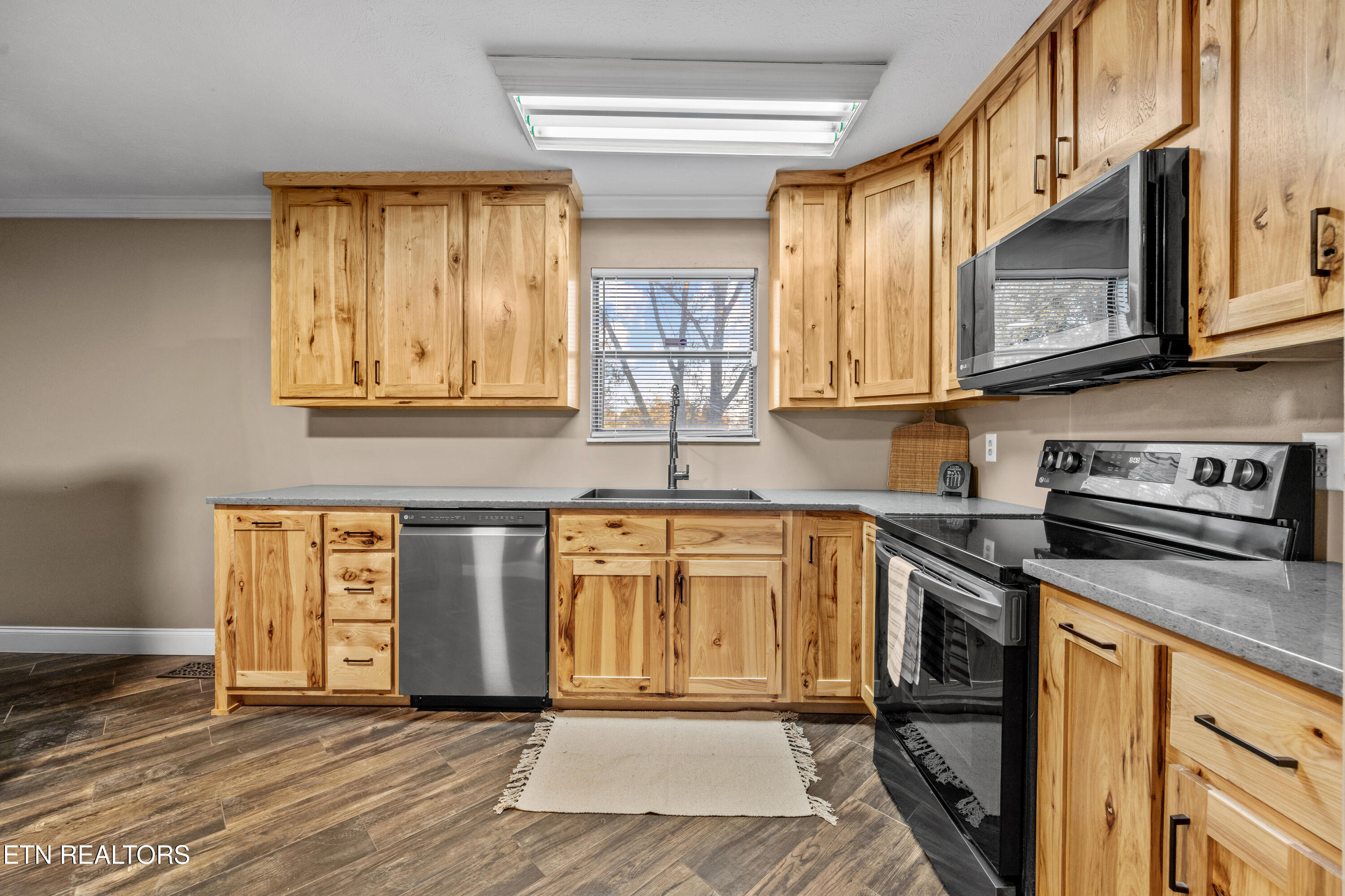 2658 Randall Road Strawberry Plains TN 37871