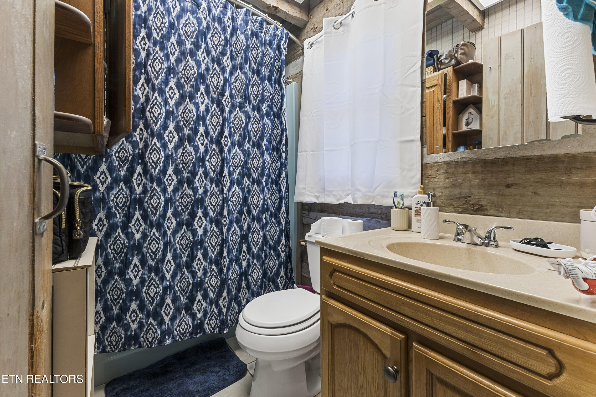 125 Island Harbor Lane Mooresburg TN 37811