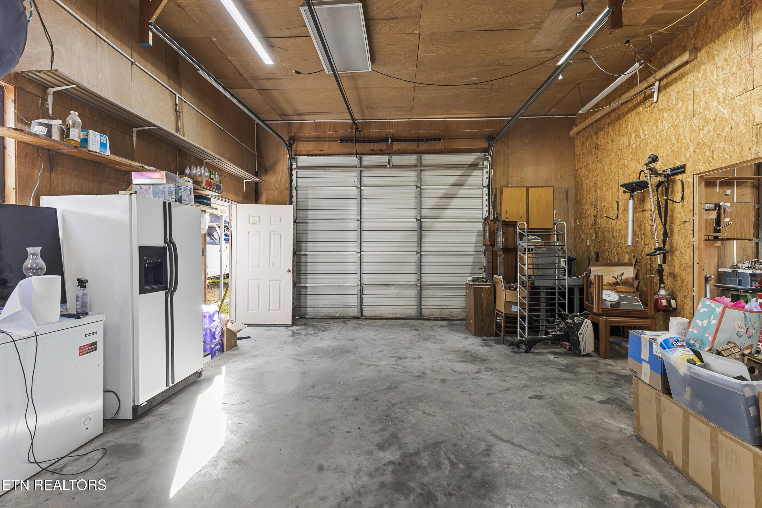 125 Island Harbor Lane Mooresburg TN 37811