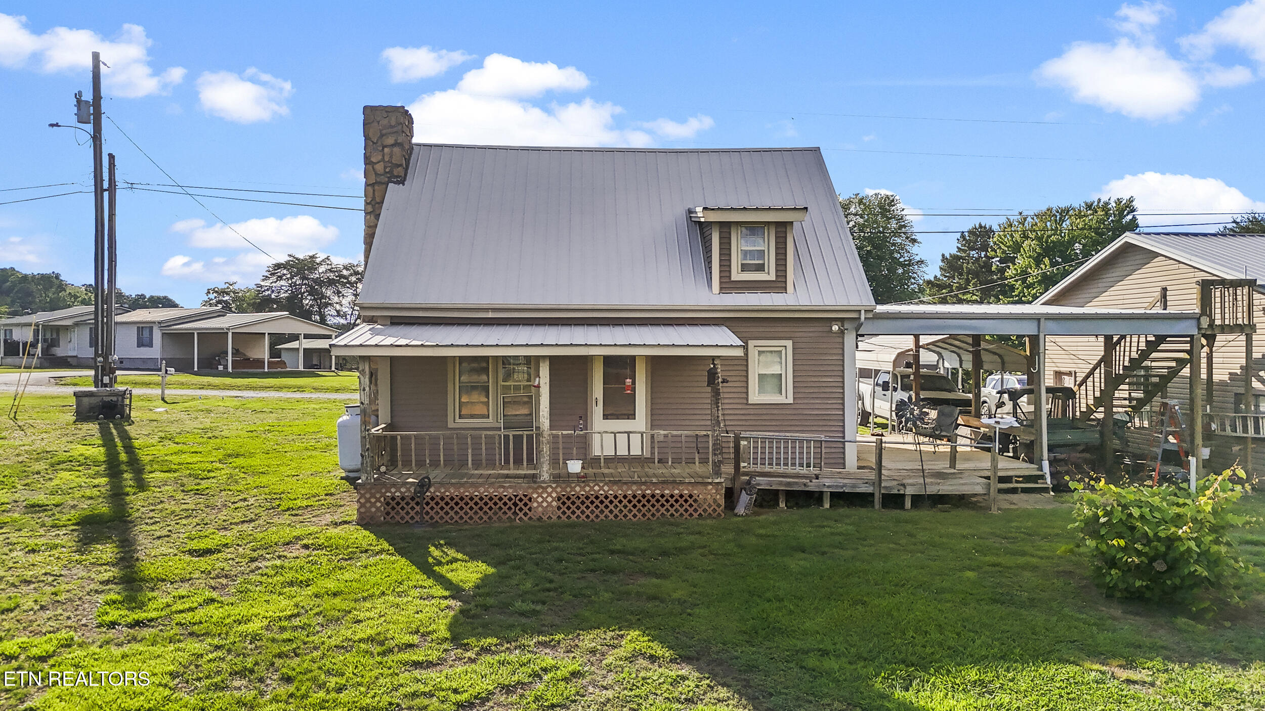 125 Island Harbor Lane Mooresburg TN 37811
