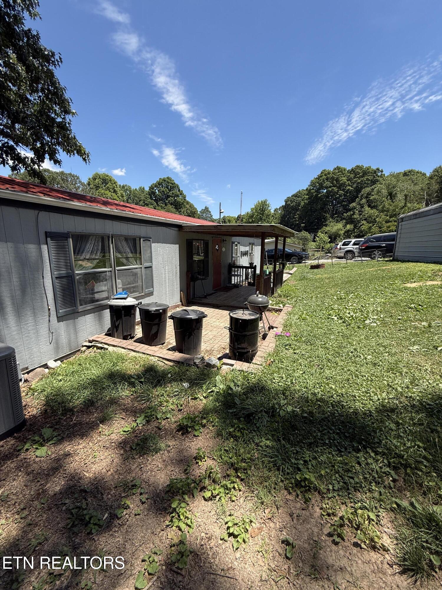 166 Andrew Lane Jacksboro TN 37757