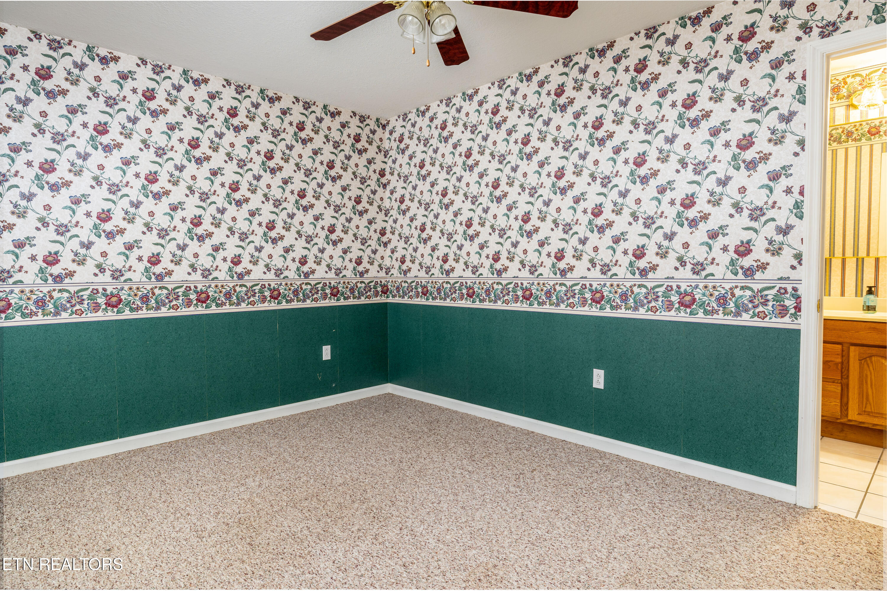 178 Scenic Hill Lane Lenoir City TN 37771