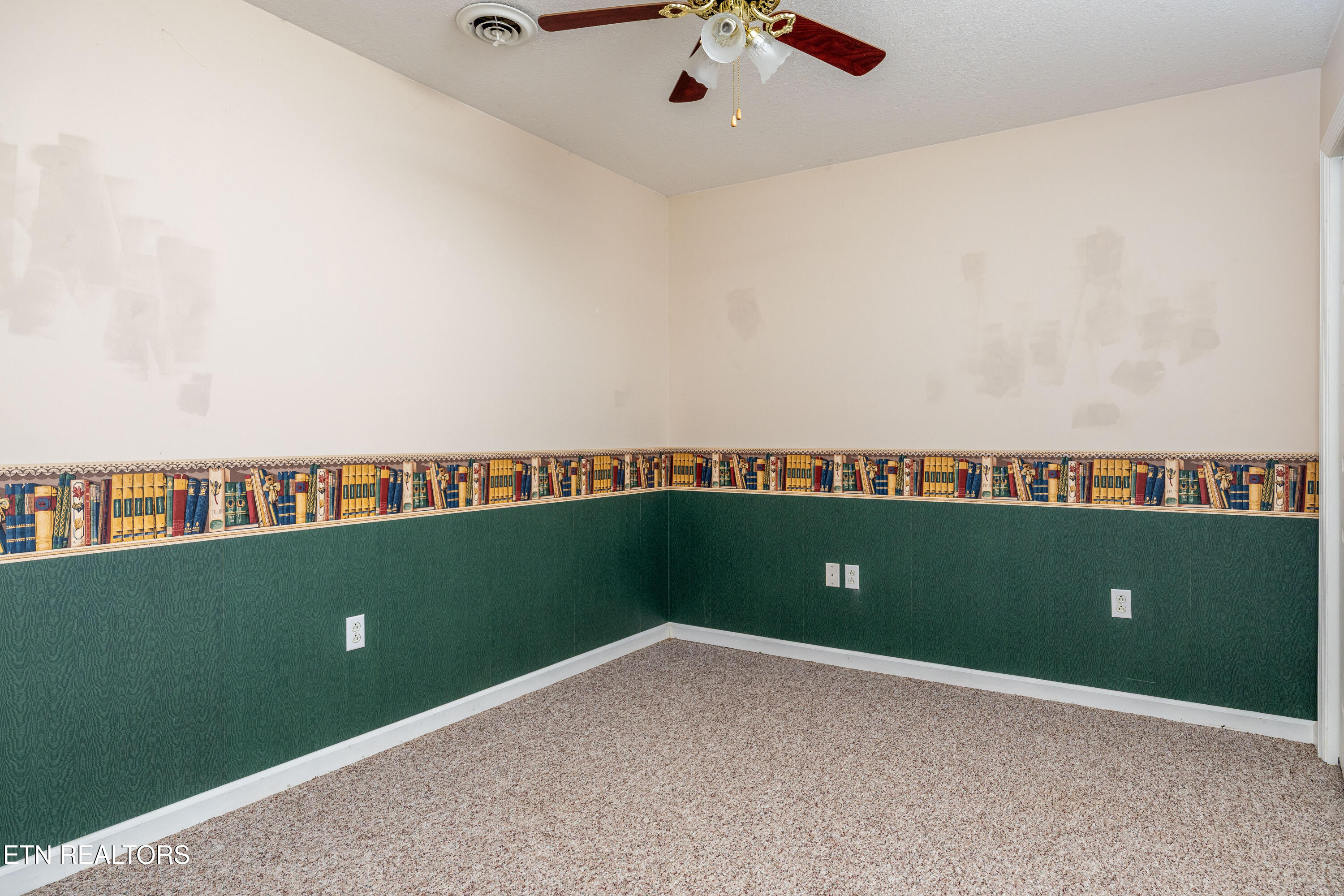 178 Scenic Hill Lane Lenoir City TN 37771