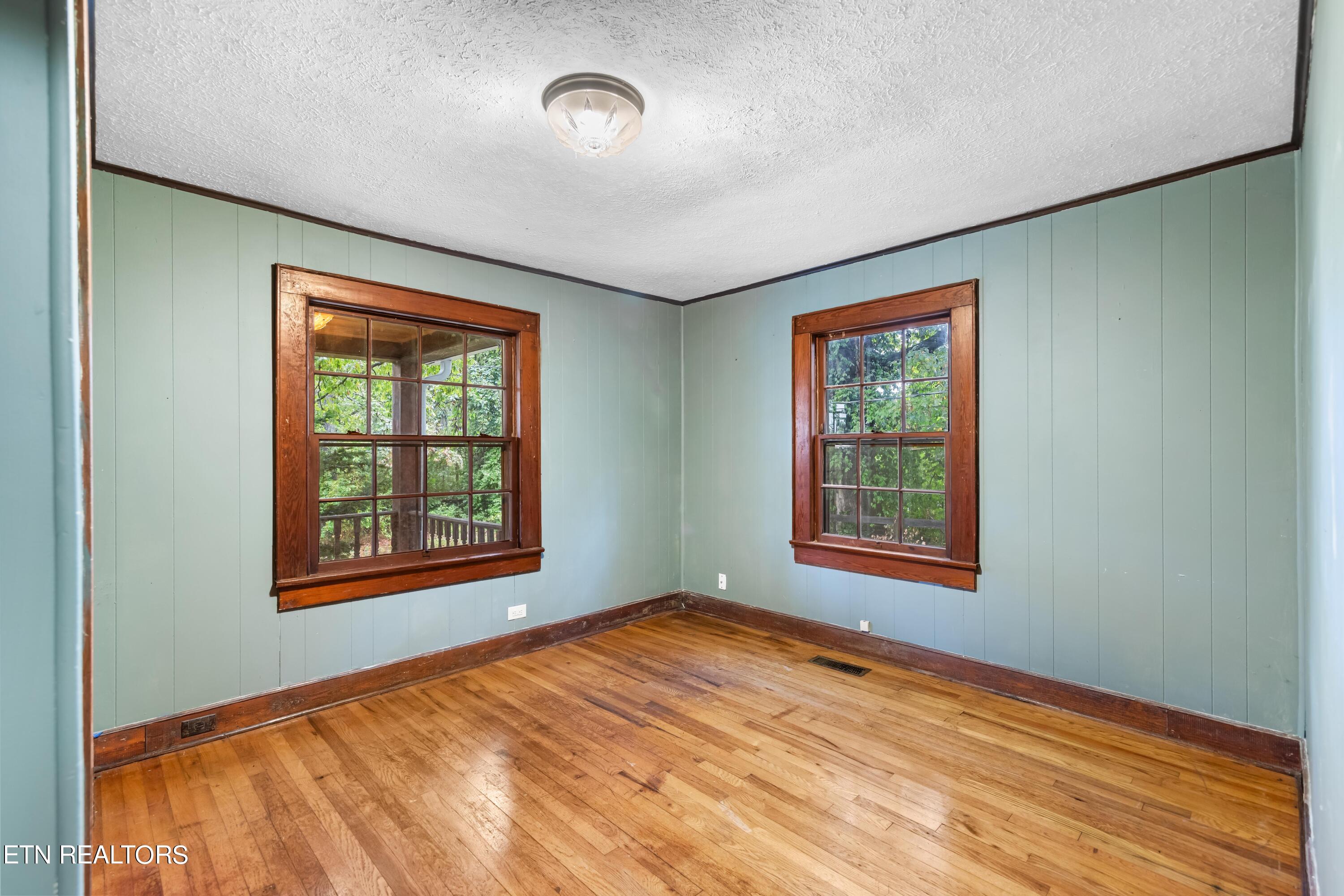 3524 Cruze Road Powell TN 37849
