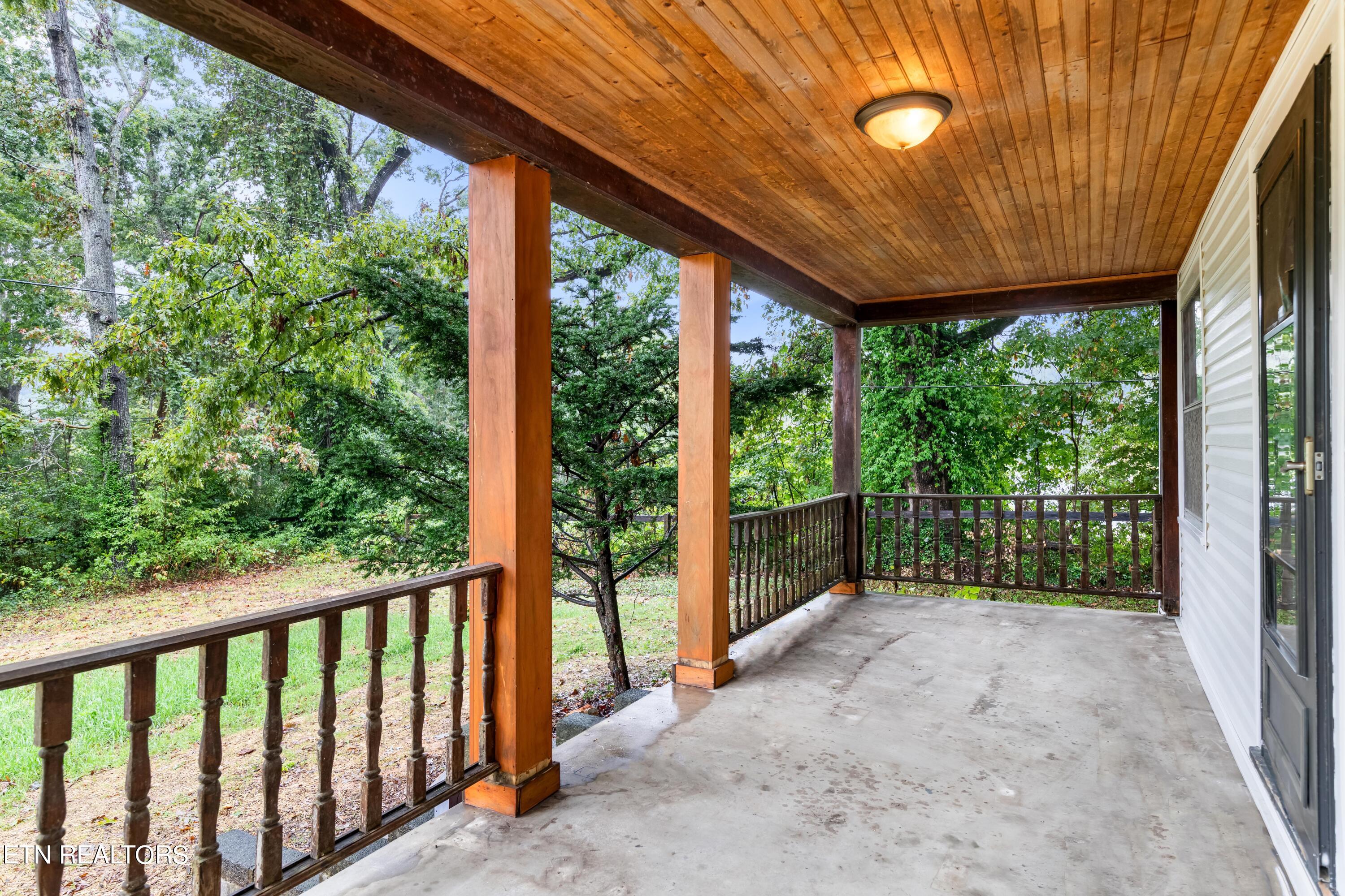3524 Cruze Road Powell TN 37849