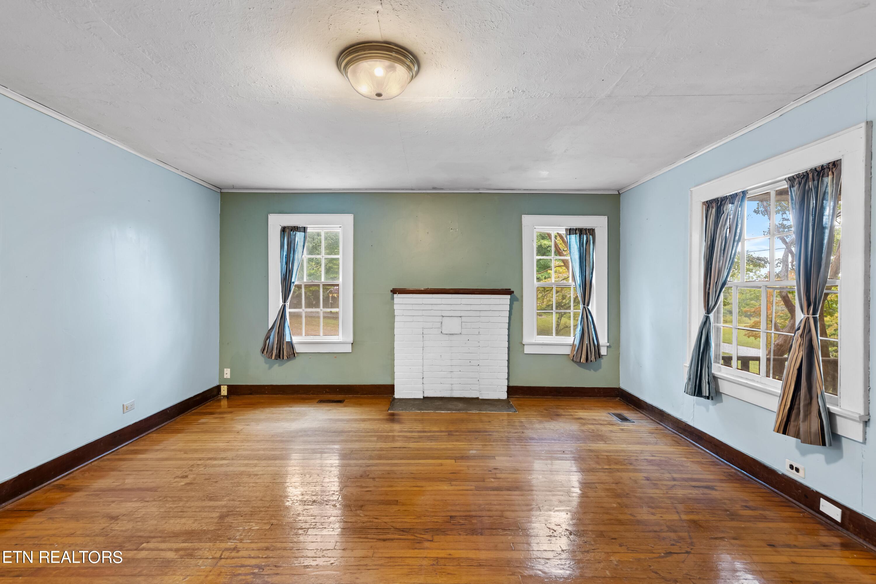 3524 Cruze Road Powell TN 37849