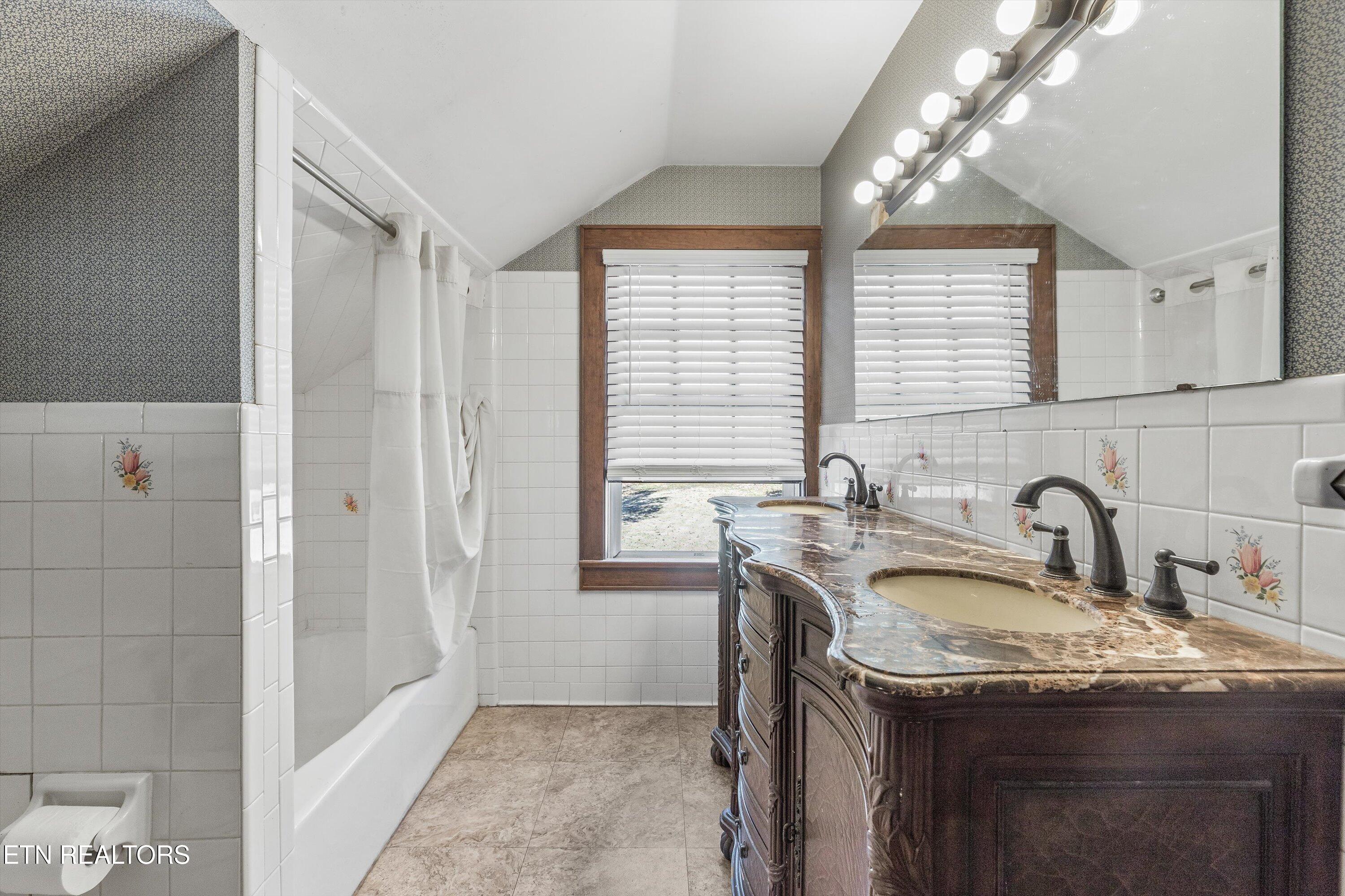 9111 Brownlow Newman Lane Knoxville TN 37914