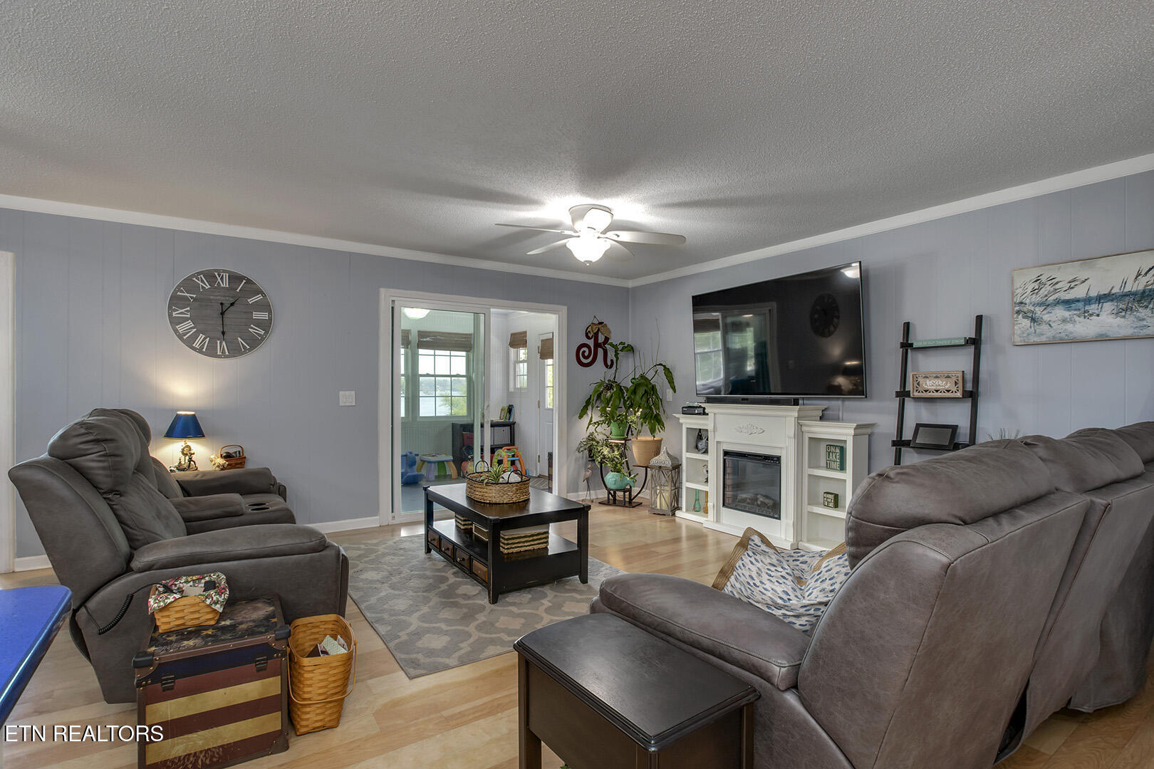 571 Anglers Cove Road Kingston TN 37763