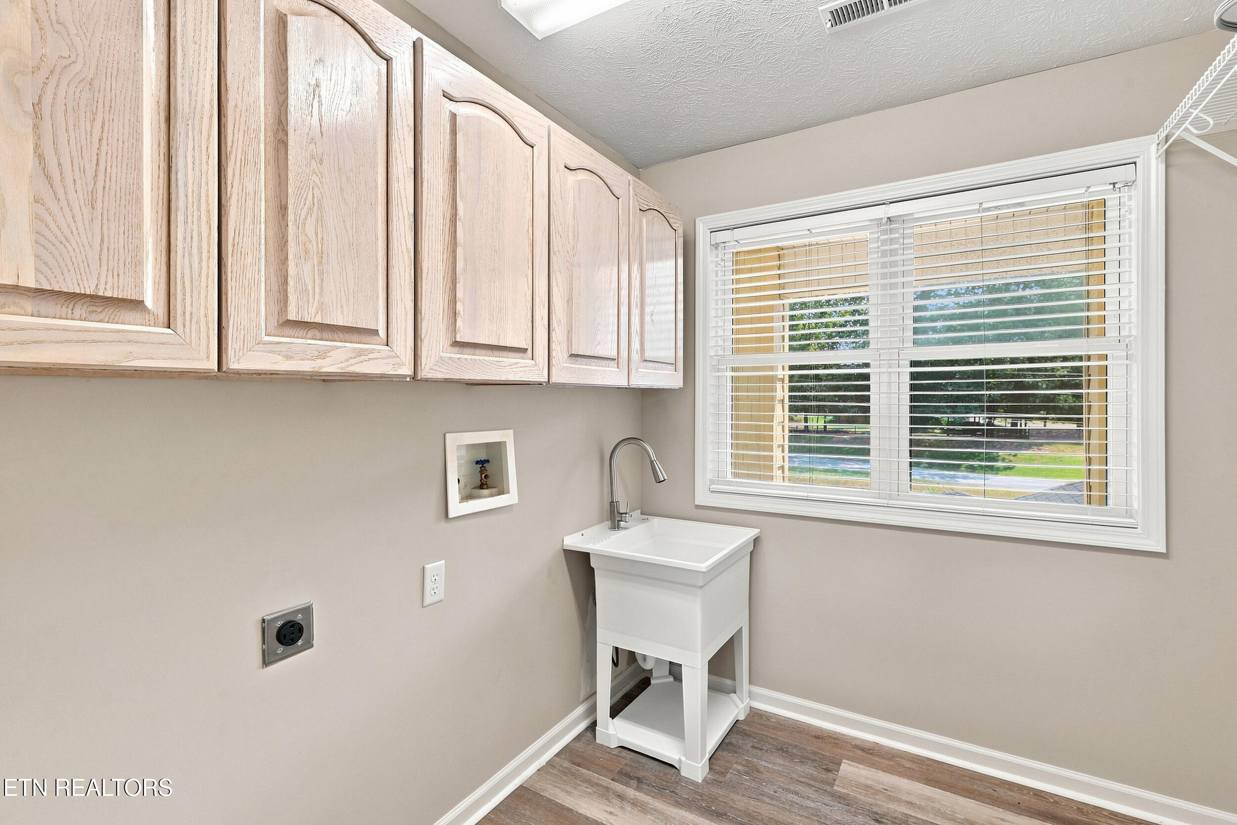2084 Allenridge Drive Sevierville TN 37876