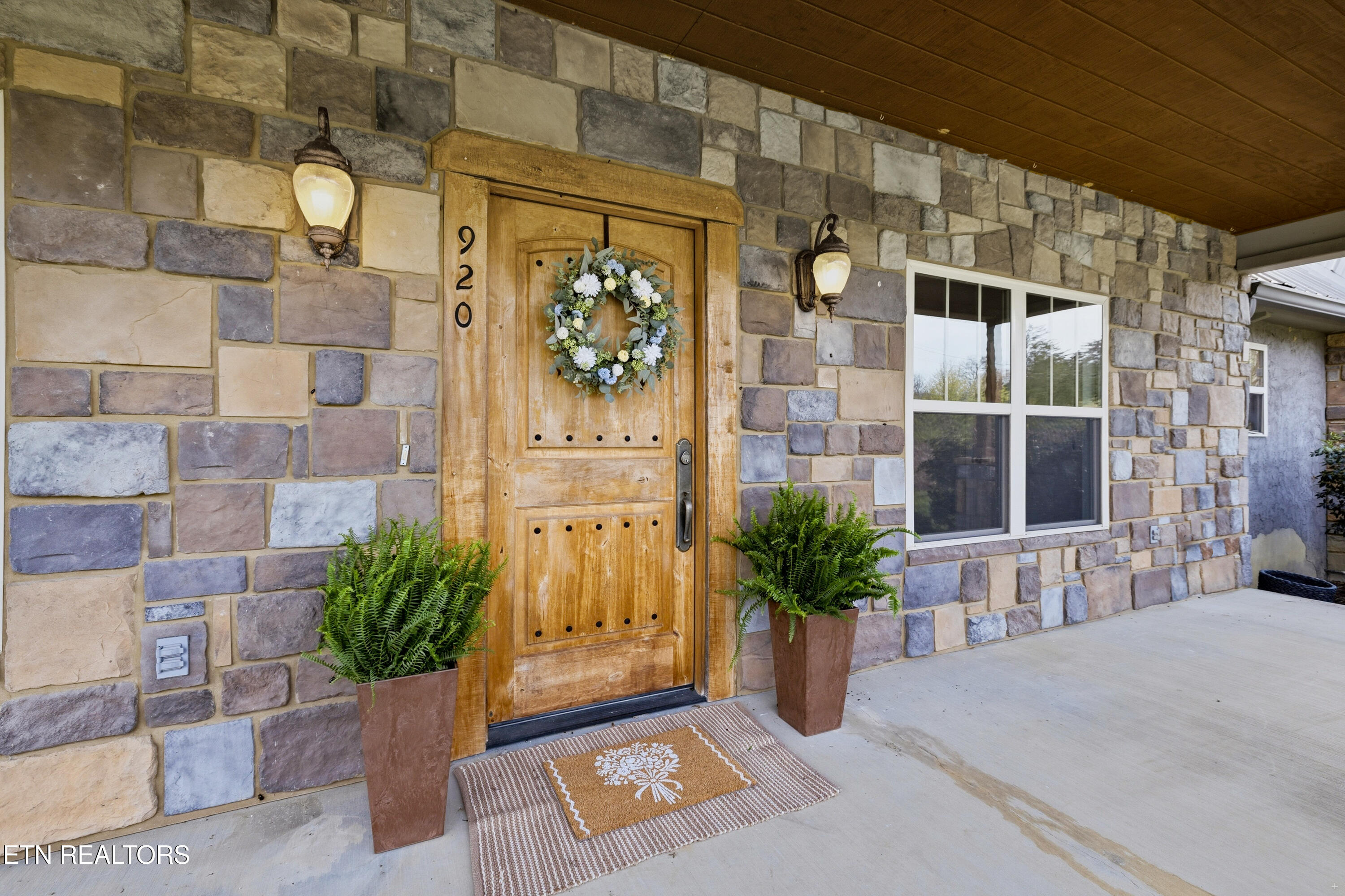 920 Jim Norton Loop Seymour TN 37865