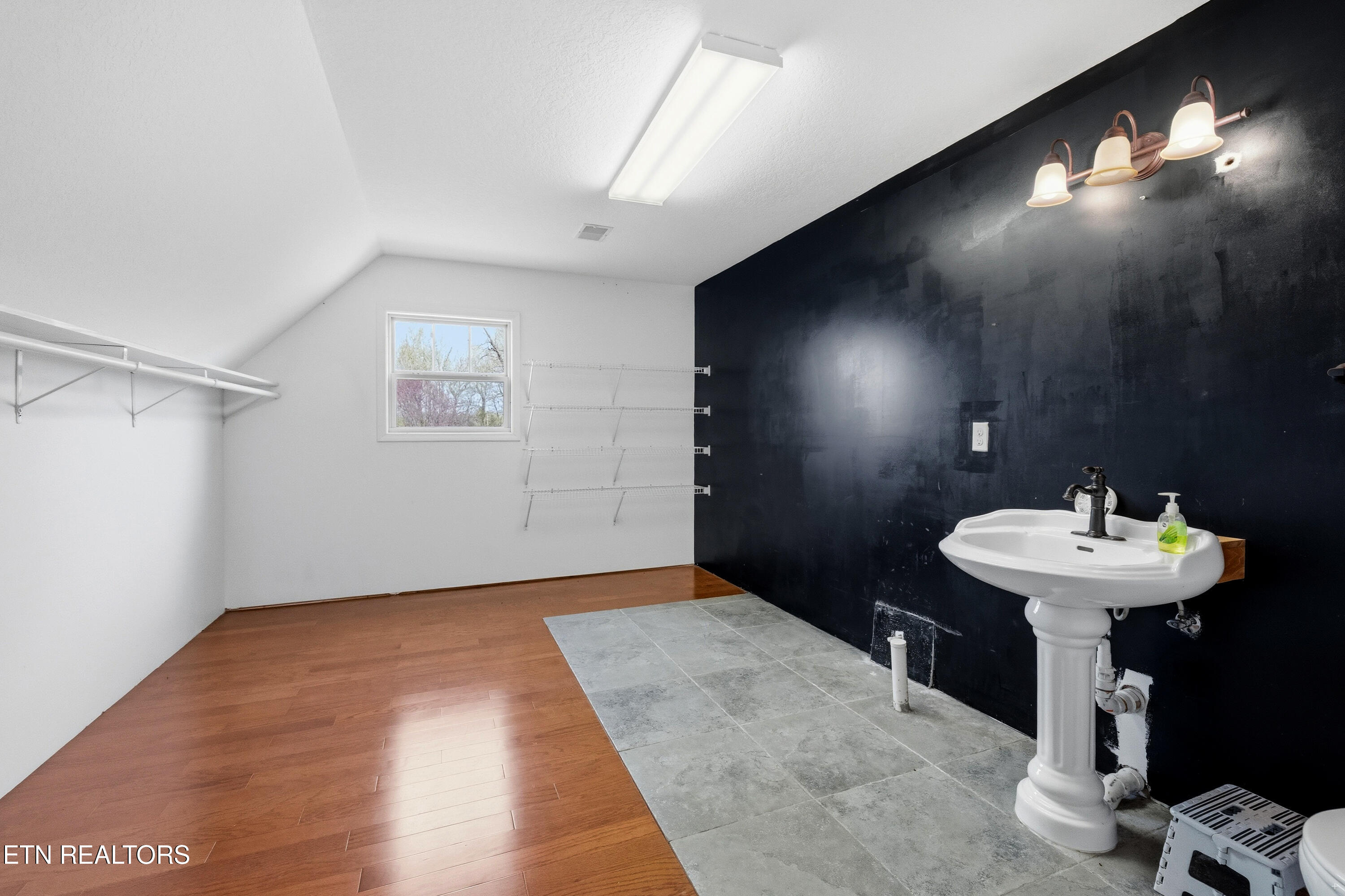 920 Jim Norton Loop Seymour TN 37865
