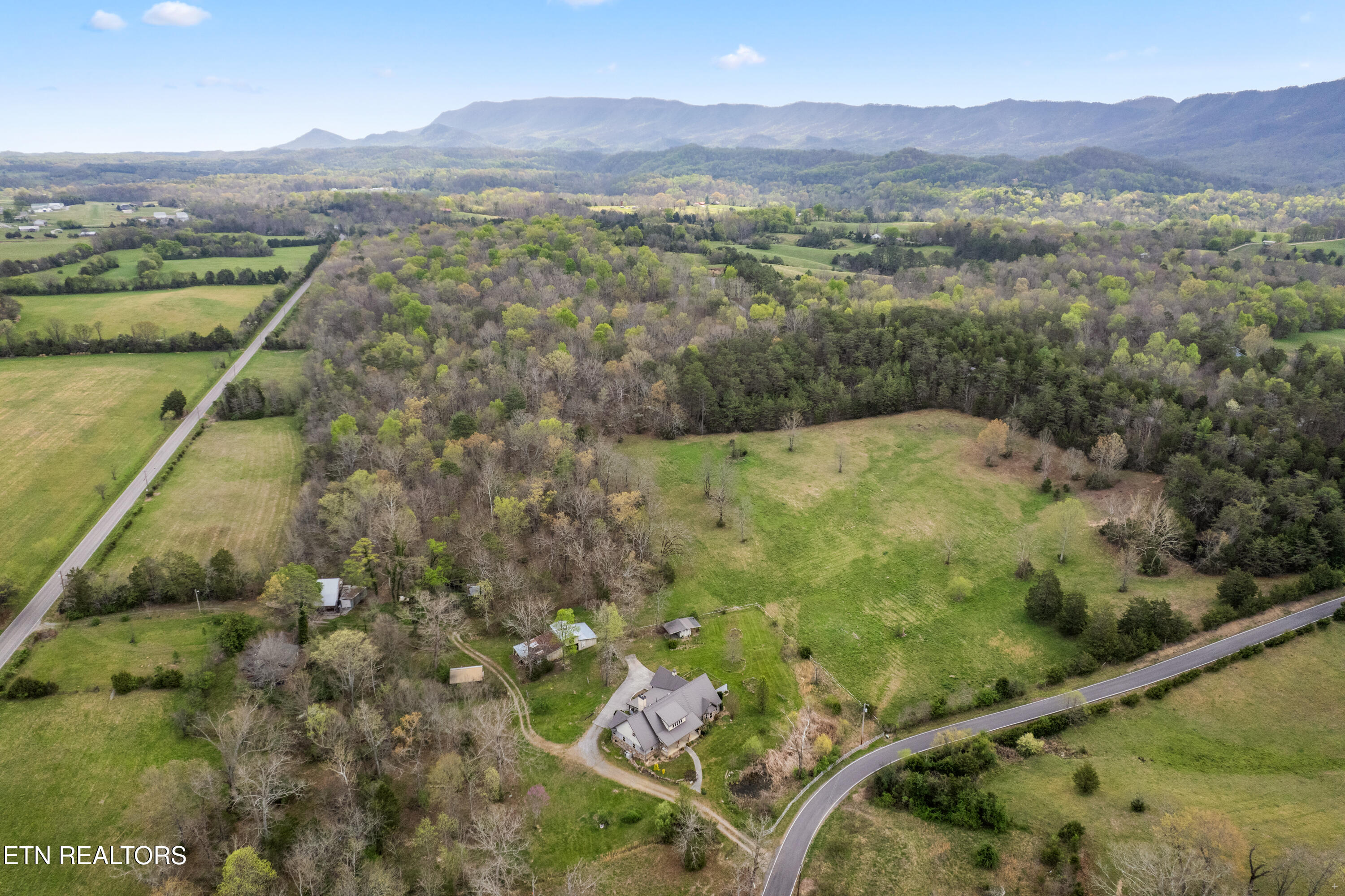 920 Jim Norton Loop Seymour TN 37865