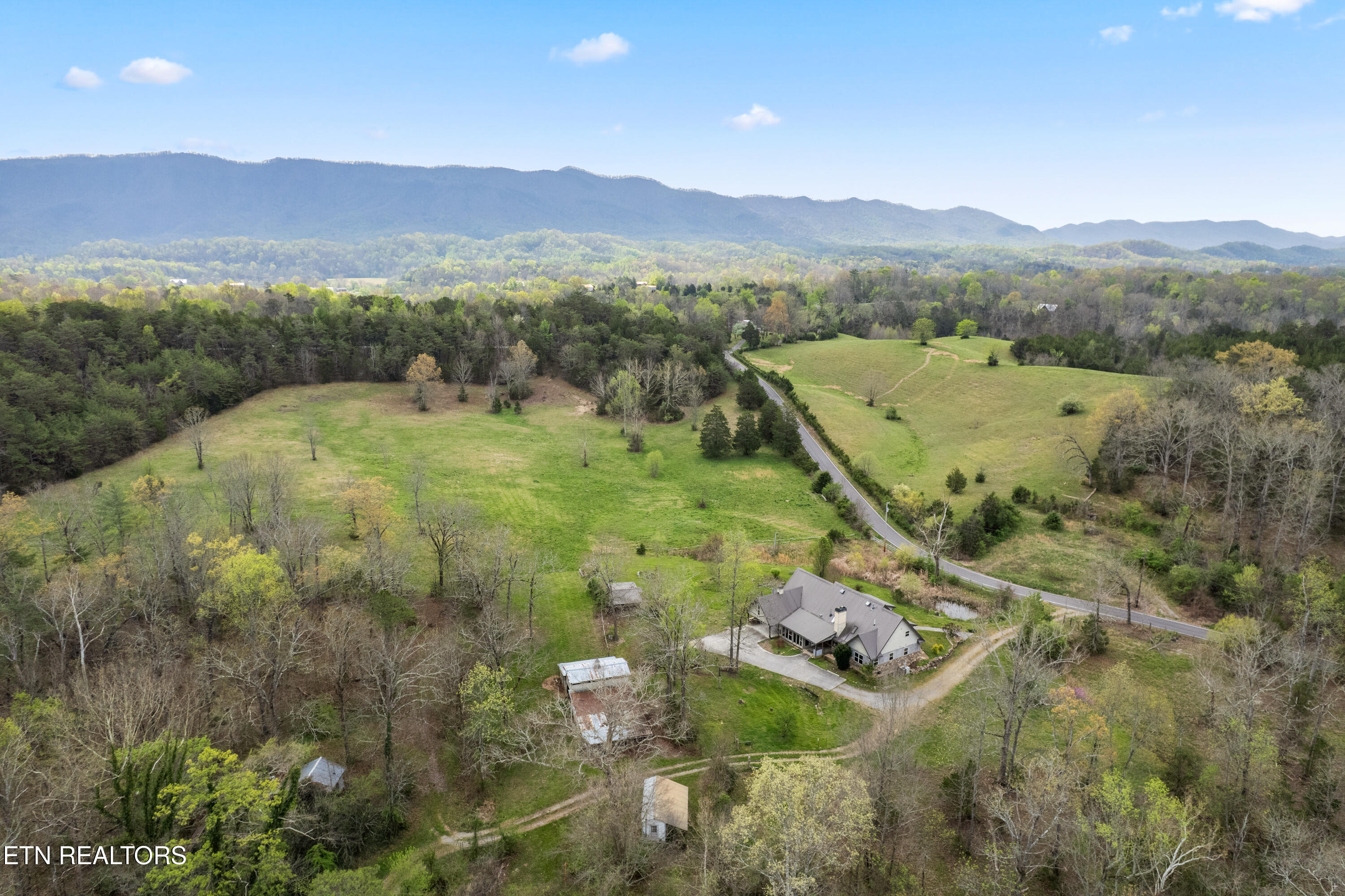 920 Jim Norton Loop Seymour TN 37865