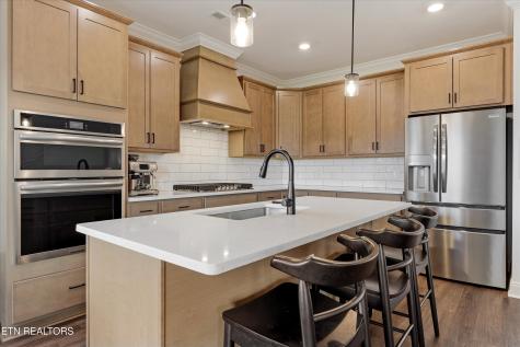 1534 Spring Berry Lane Knoxville TN 37924