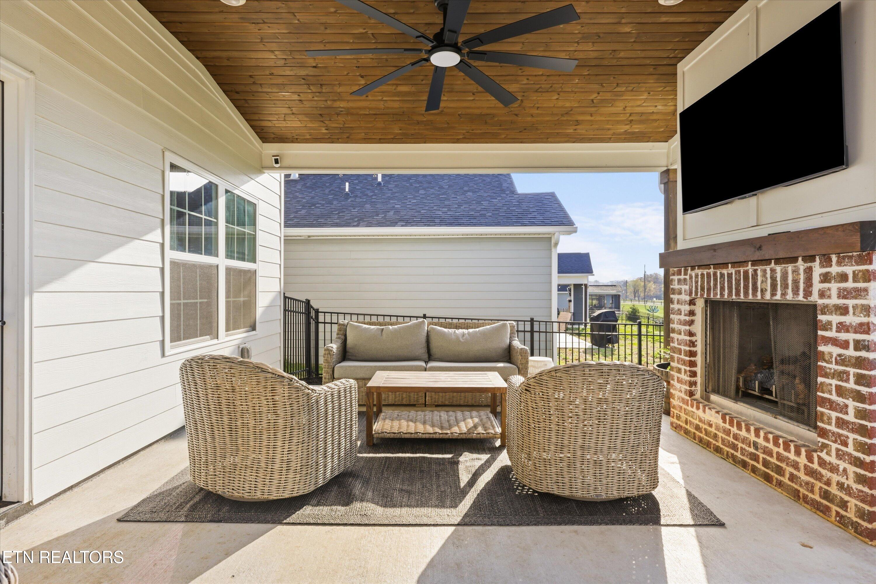 1534 Spring Berry Lane Knoxville TN 37924