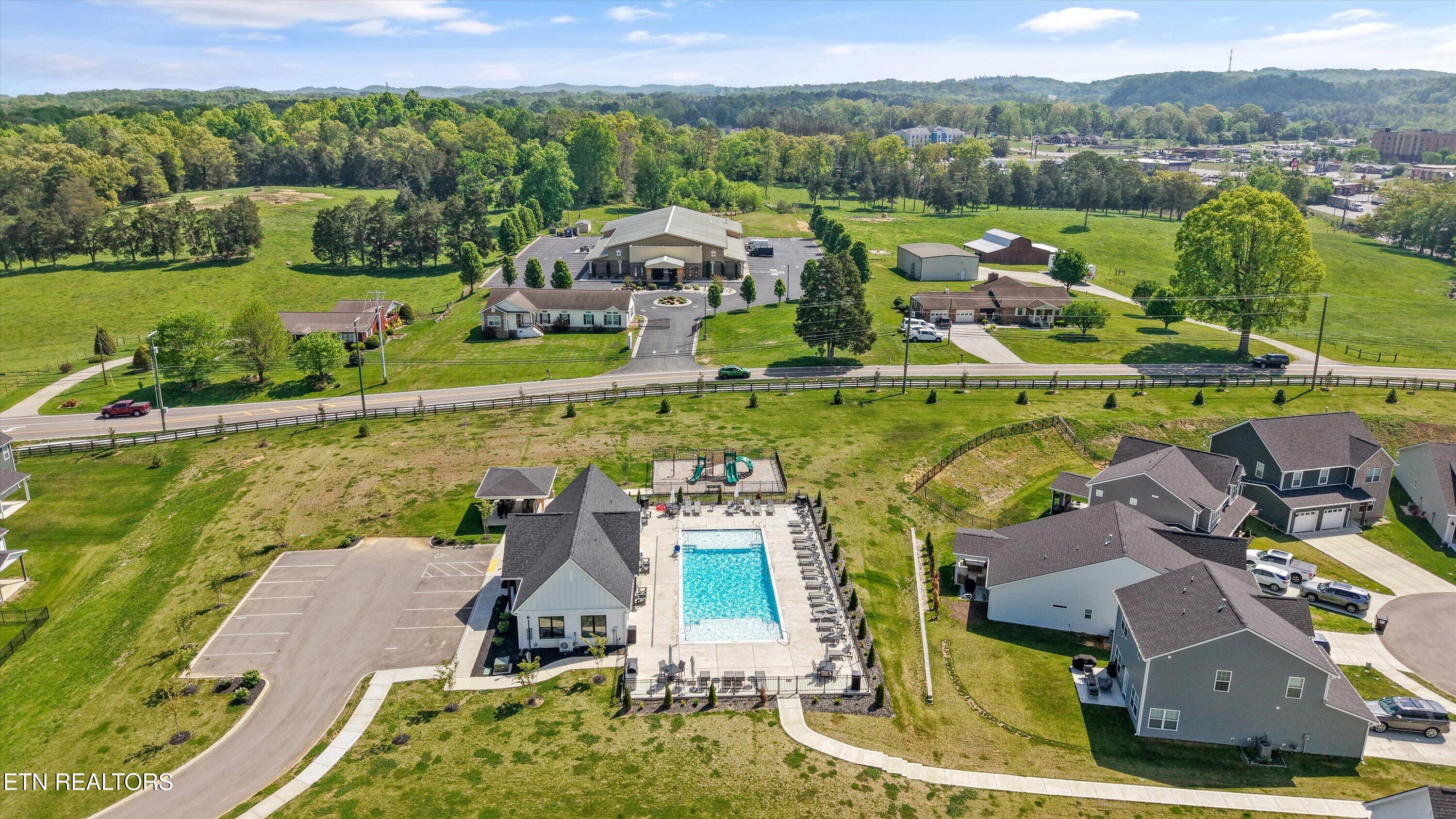 1534 Spring Berry Lane Knoxville TN 37924