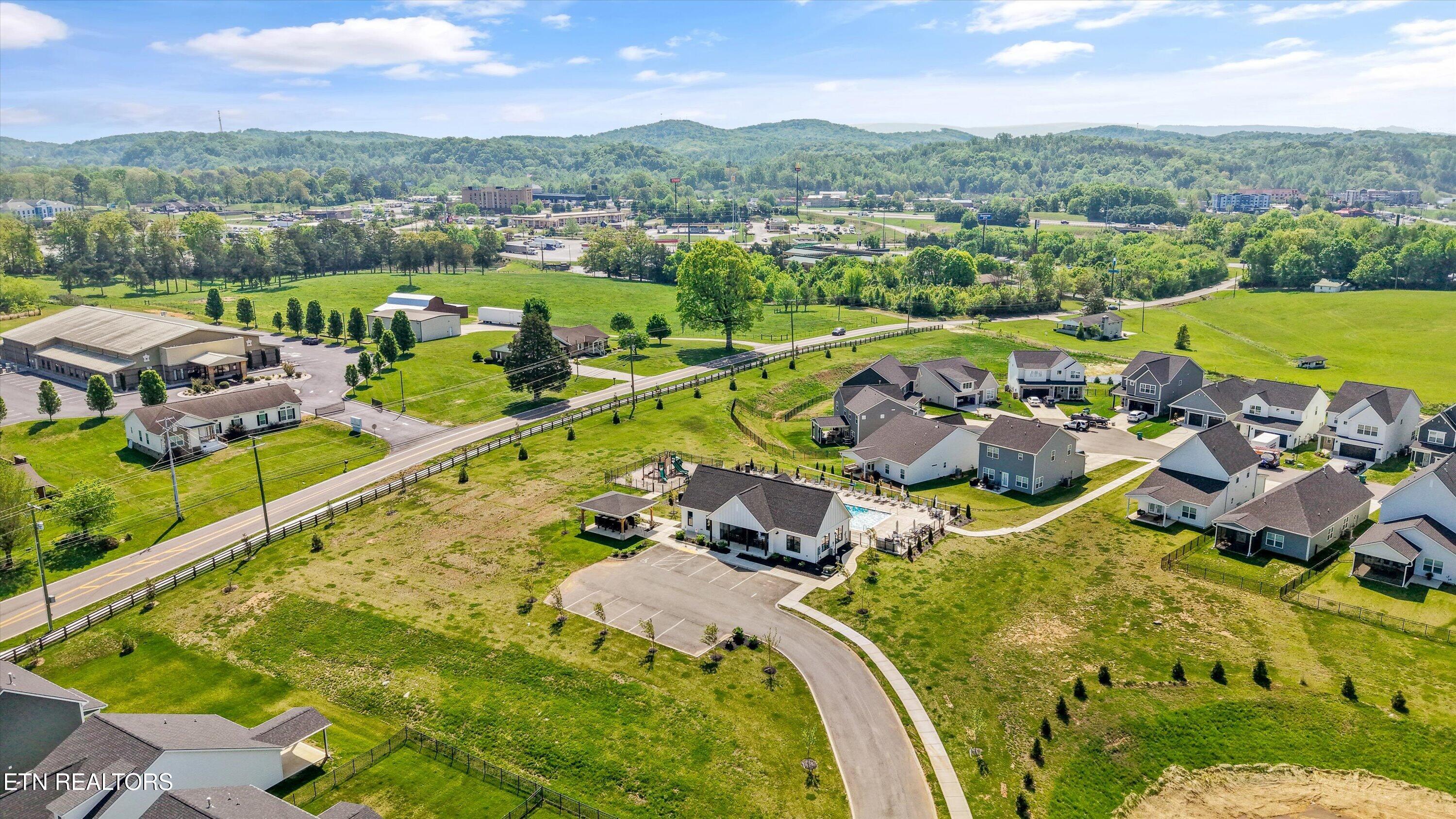 1534 Spring Berry Lane Knoxville TN 37924