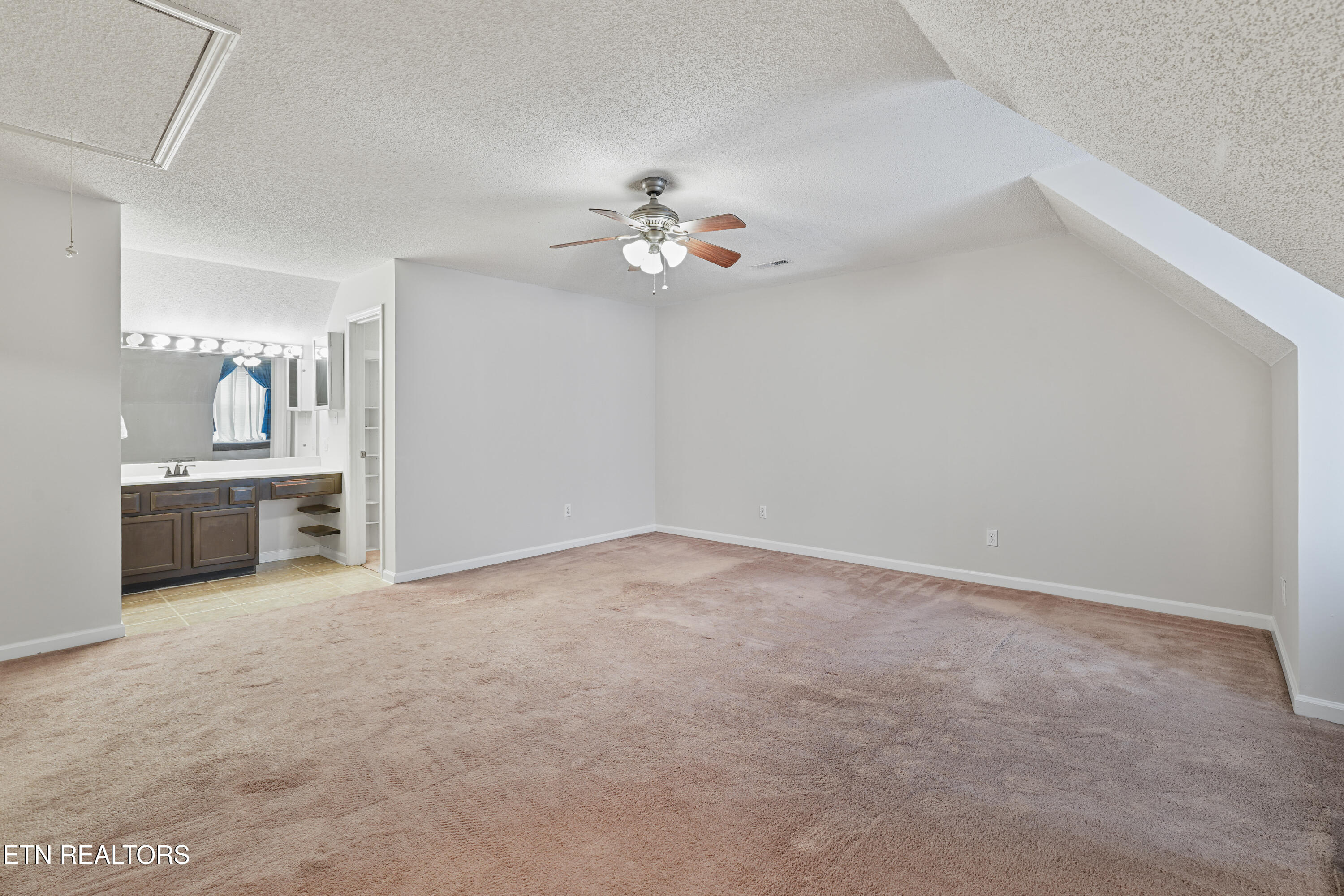 1050 Nod Street Knoxville TN 37932