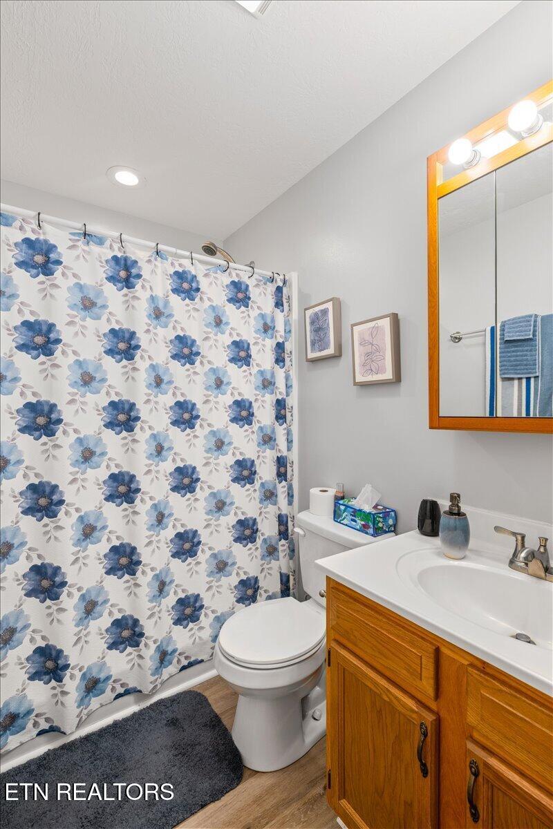 205 Matthew Lane Lafollette TN 37766