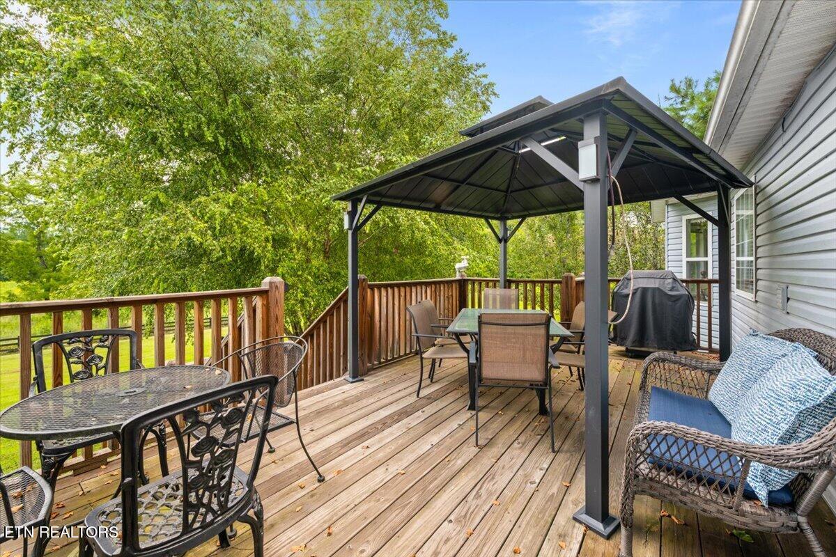 205 Matthew Lane Lafollette TN 37766