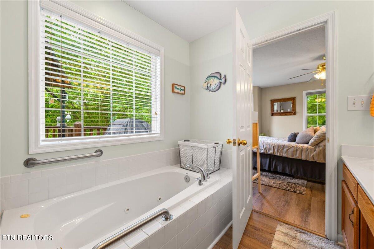 205 Matthew Lane Lafollette TN 37766