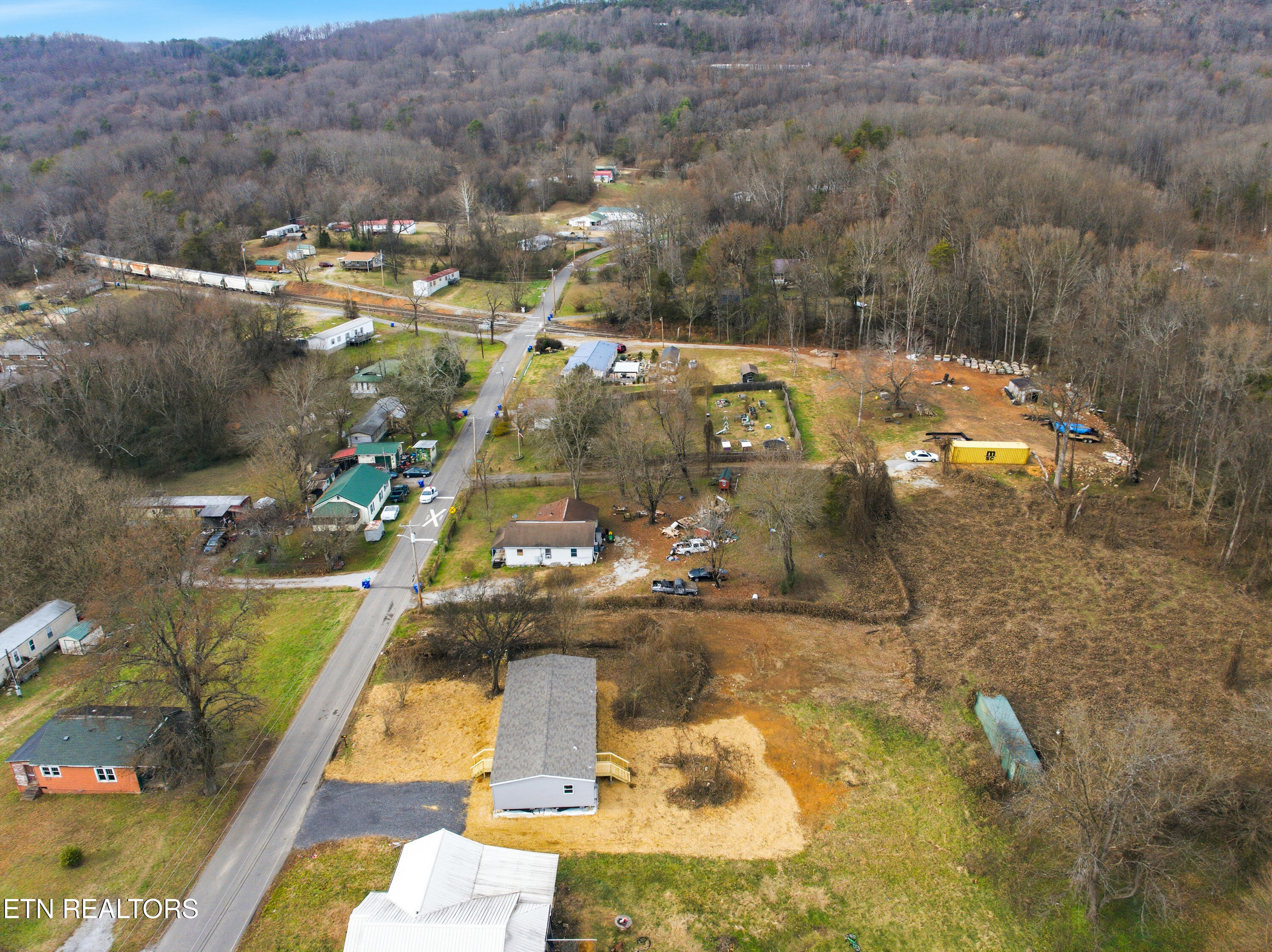 402 Tedder Street Rockwood TN 37854