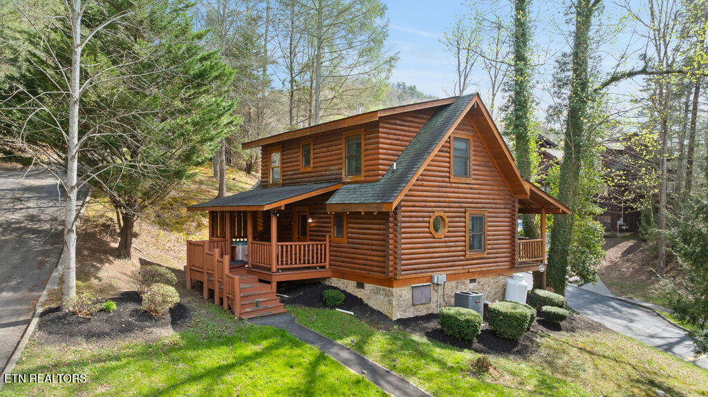 3319 Covered Bridge Way Sevierville TN 37862