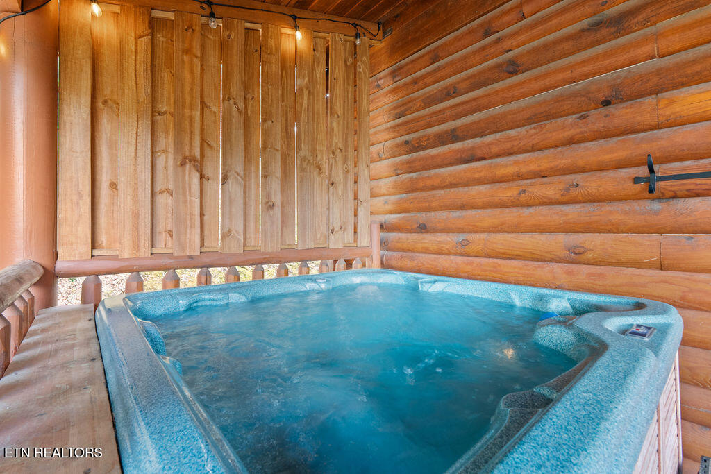 3319 Covered Bridge Way Sevierville TN 37862