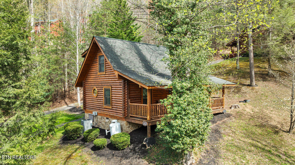 3319 Covered Bridge Way Sevierville TN 37862